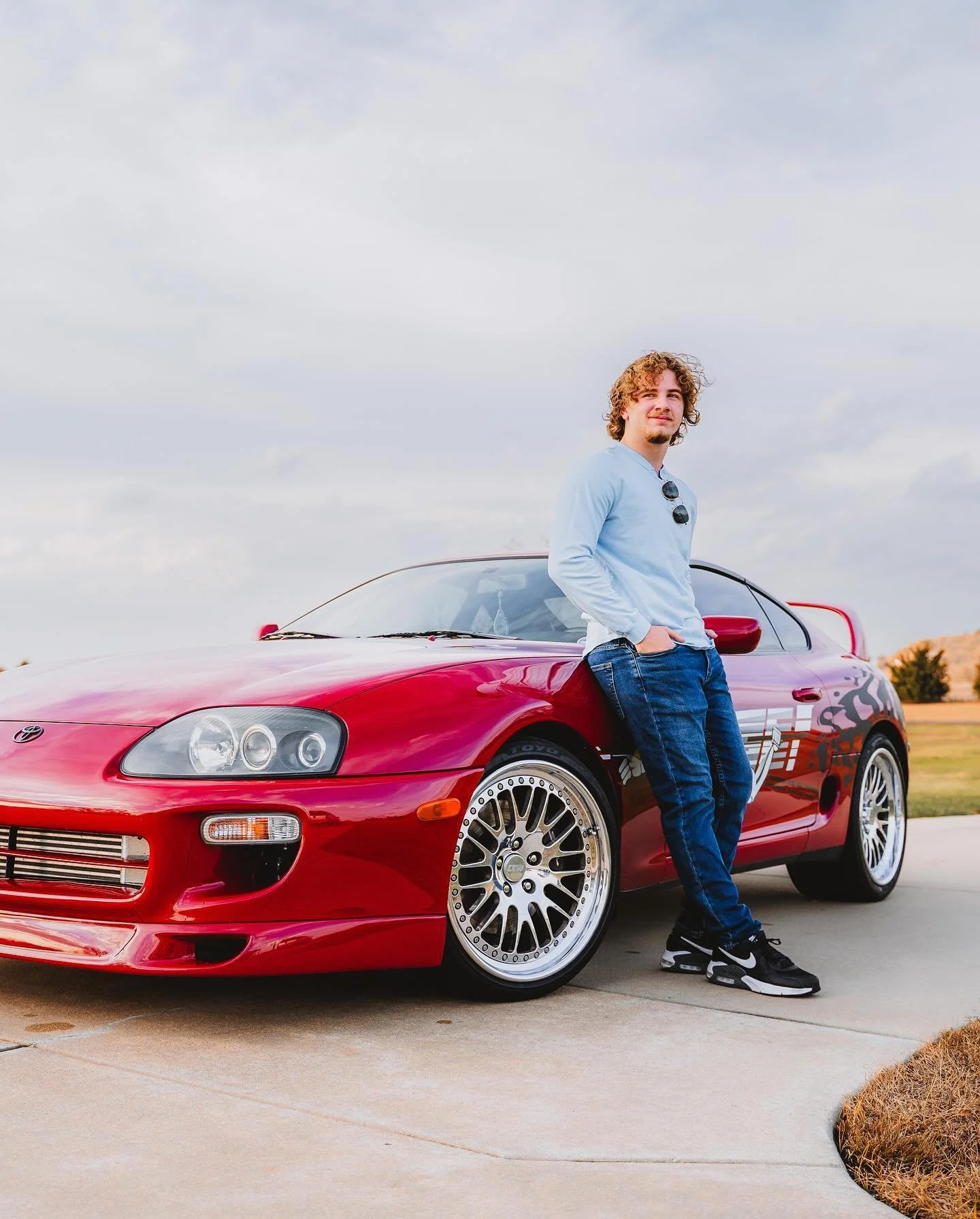 Trading in textbooks for horsepower 🏎️

This shoot was a lot of fun incorporating things that Kaden likes. When shooting with seniors, I always try to take photos that tell a story of who they are.

I am open for booking and would love to shoot with