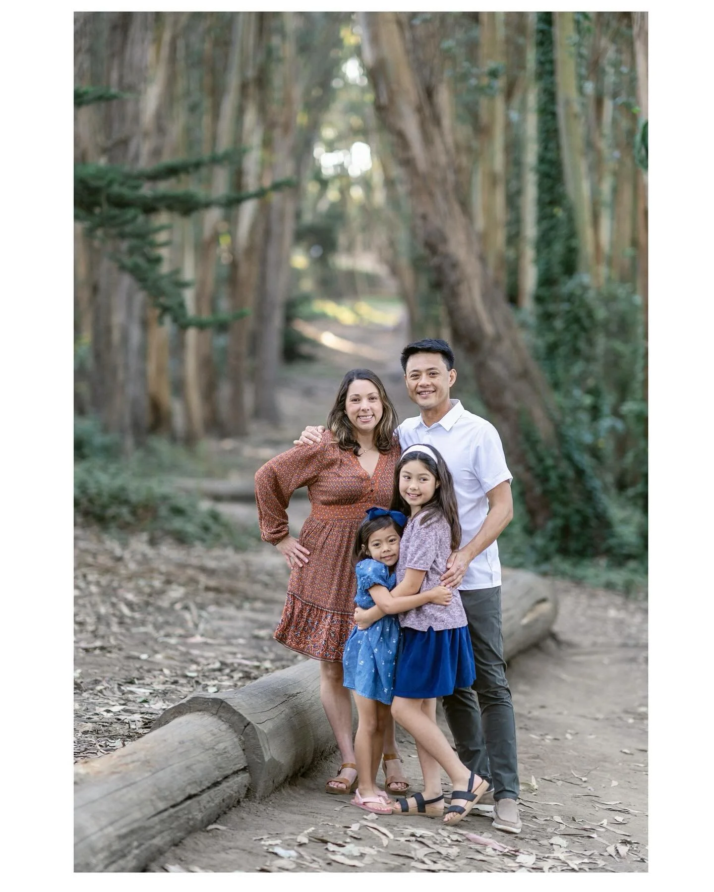 &mdash; It truly makes me so happy that many of my previous families are texting and emailing me about fall mini-sessions!  I&rsquo;m finalizing dates and locations and will be releasing it by the end of next week!  I&rsquo;m scouting out one more lo