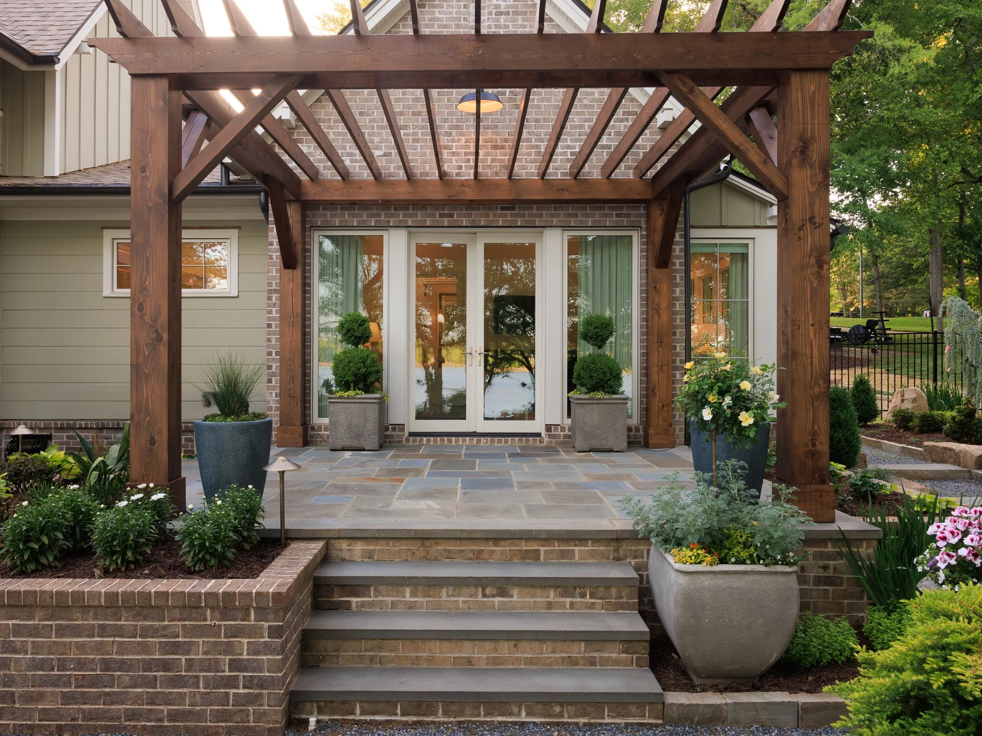 HUDSON RD EXTERIOR-WEB-4407.jpg