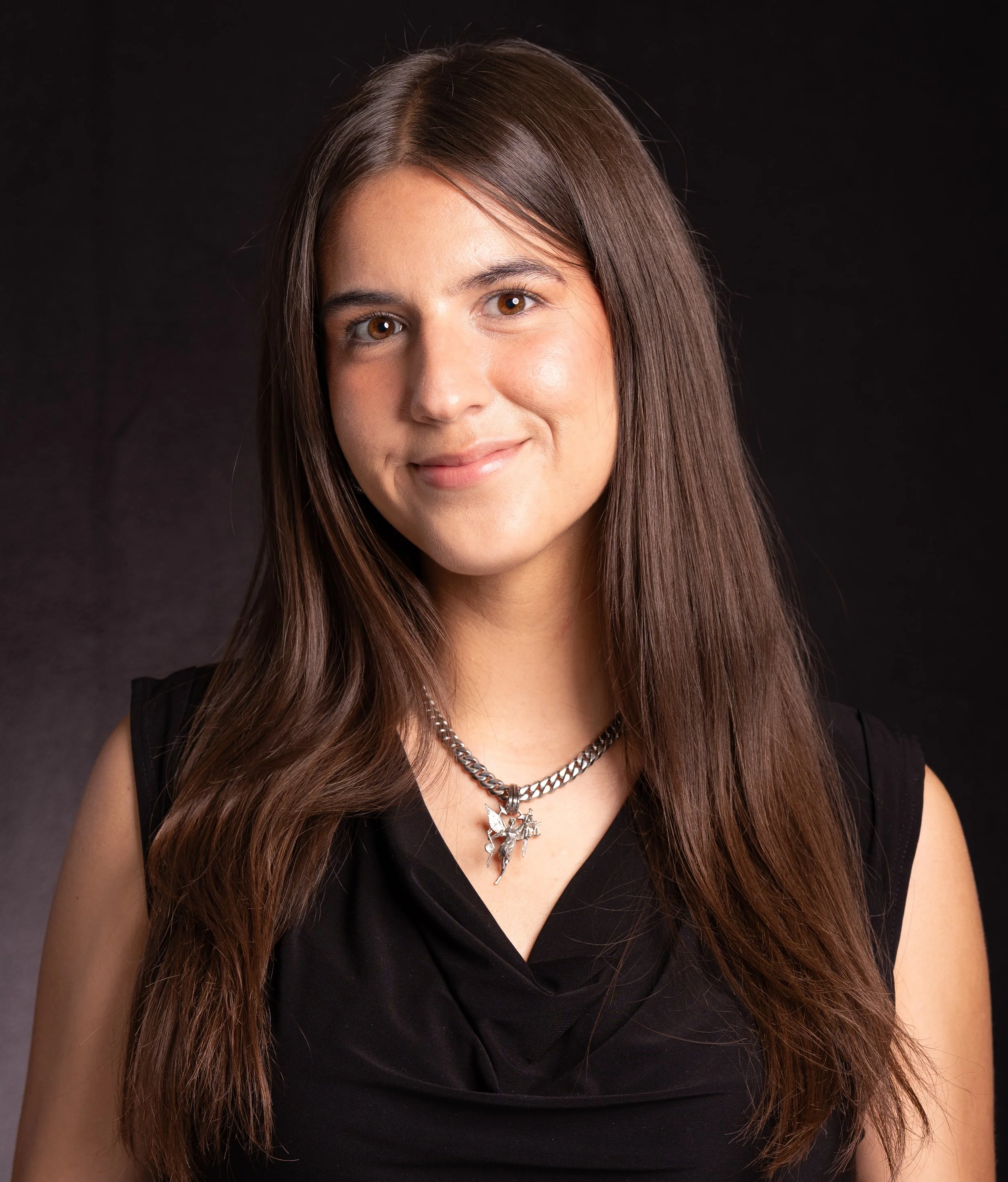 Faith Headshot_ 2.jpg