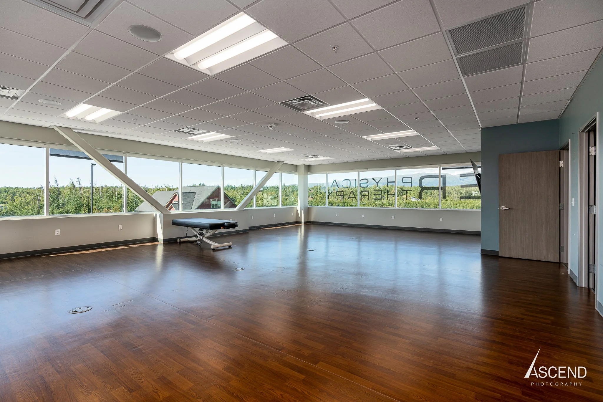 Interior 8.jpg