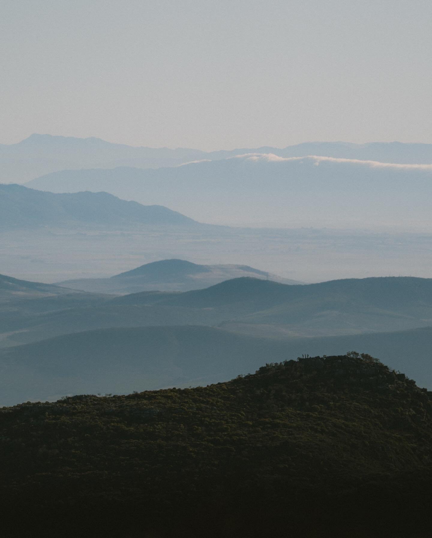 Table Mountain, 2023. 
Return flight pending.

#travelphotography #travelgram #explore #southafrica #tablemountainviews