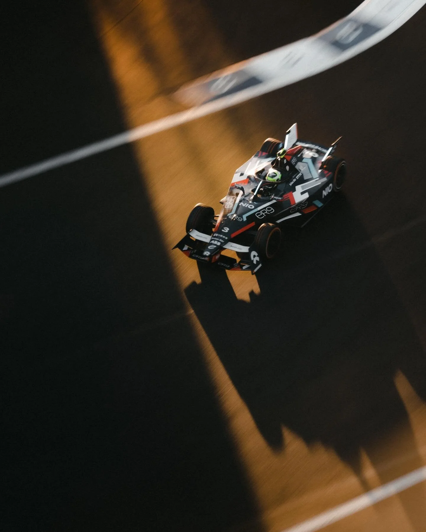 Golden hour racing 🏁

Still some of my favourites, and some of the best light I&rsquo;ve shot in. Mexico City across seasons 9 &amp; 10 of FIA Formula E, for @spacesuitmedia

#motorsportphotography #formulae #goldenhour