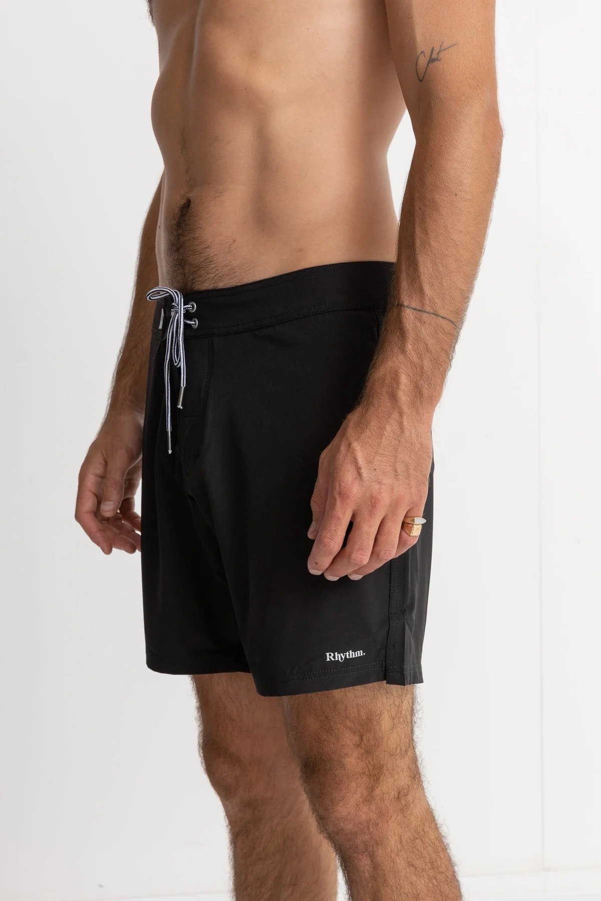 CL21M-TR13-CLASSIC-STRETCH-TRUNK-BLACK-1_c4437196-e857-4e29-bc6d-a71819deddca_1200x.jpeg