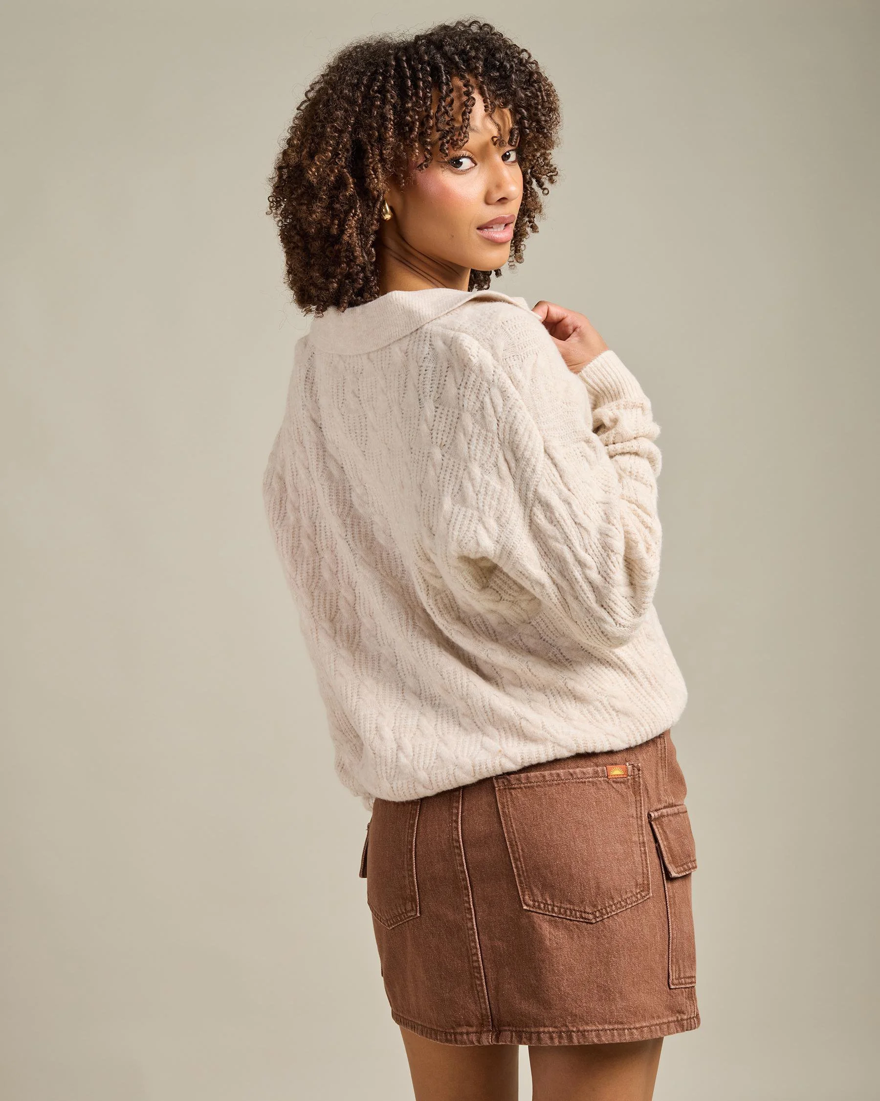 Rhythm Lexie V-Neck Jumper - Natural-2.jpg