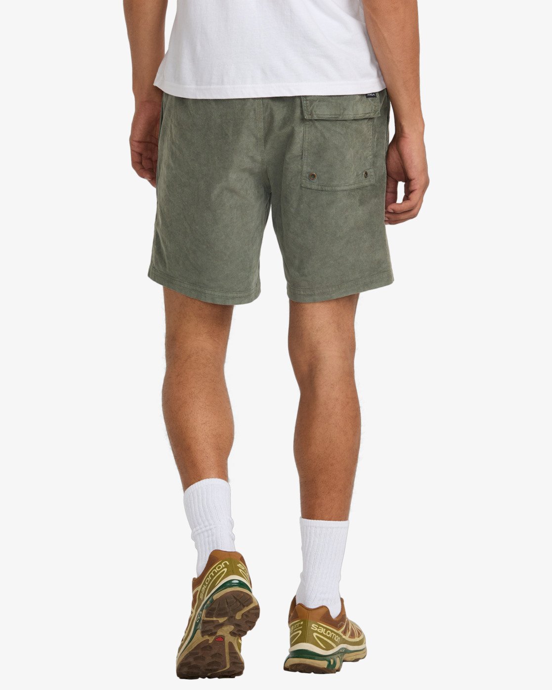 avyws00366_rvca_escape-walkshorts-men-sage-3.jpg