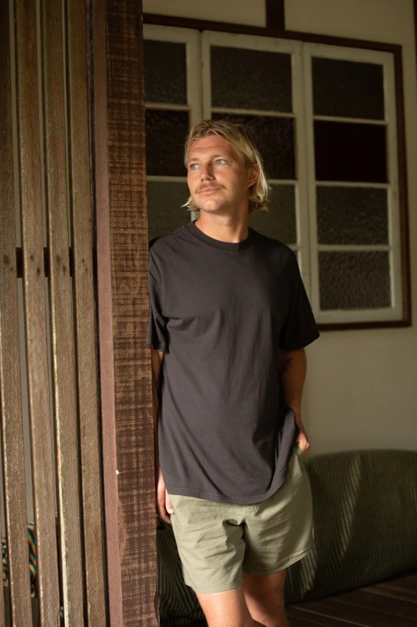 rhythm-classic-vintage-tee-vintage-black Large.jpeg