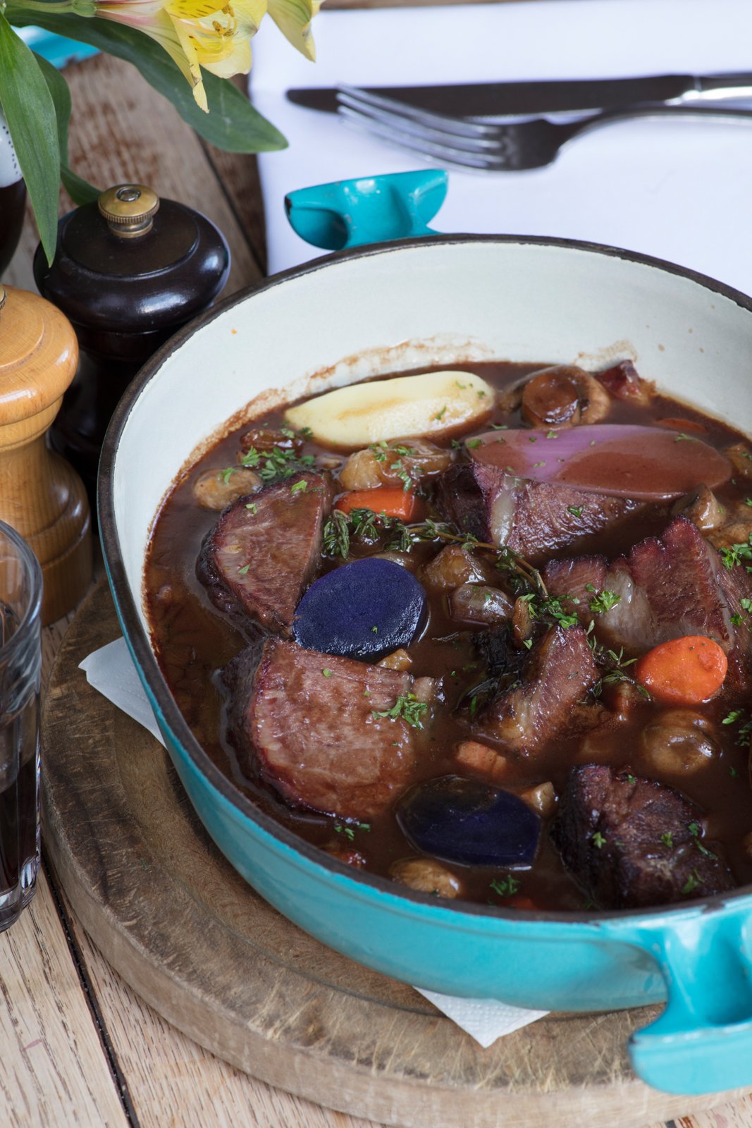 Bourguignon of Beef Cheeks, Garniture GrandMère RECIPE — L'escargot