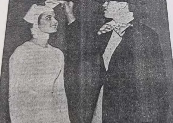 Beaux arts couple.jpeg