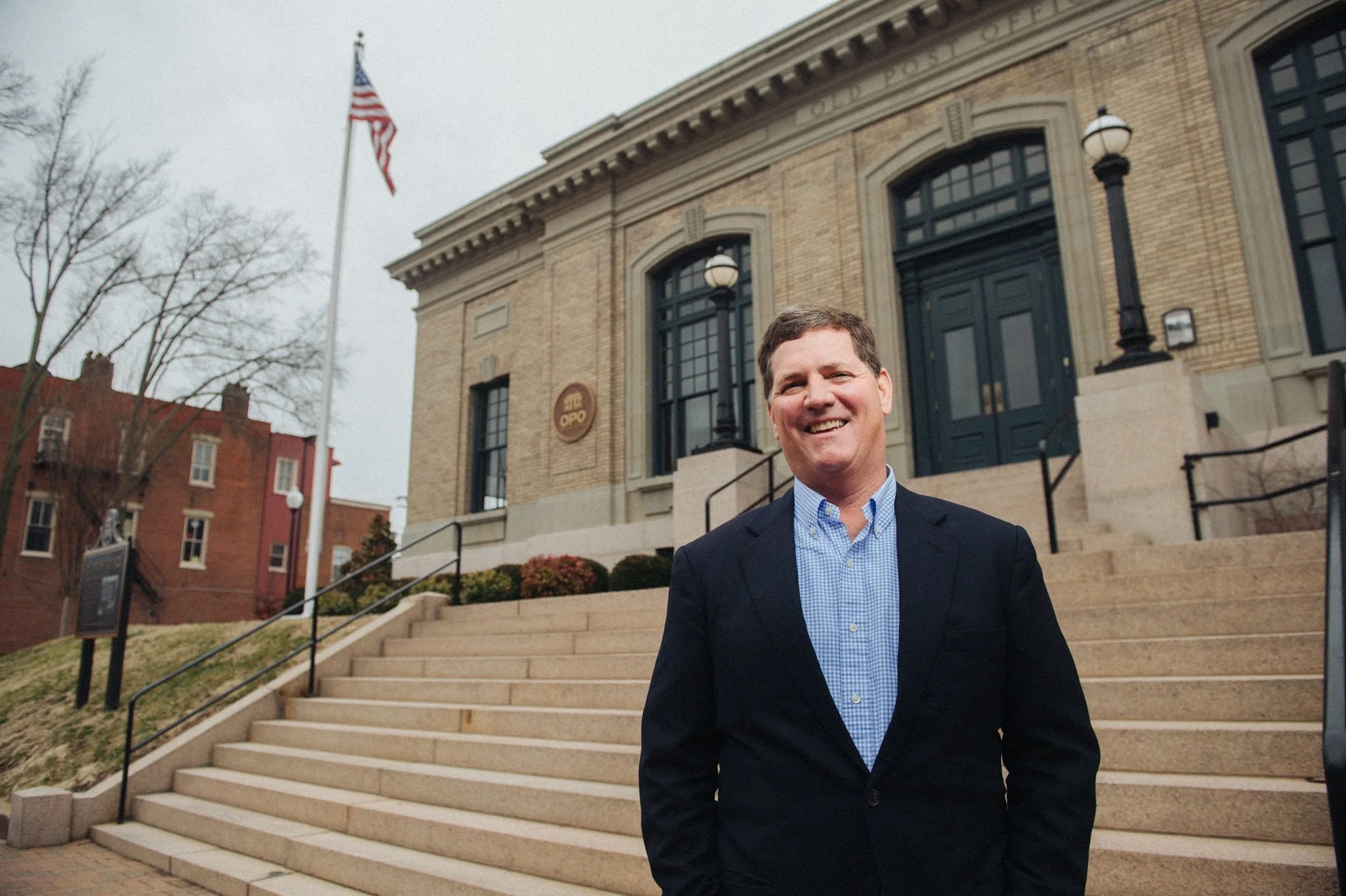 Randy Schilling founder of OPO Startups in front of OPO Startups' building