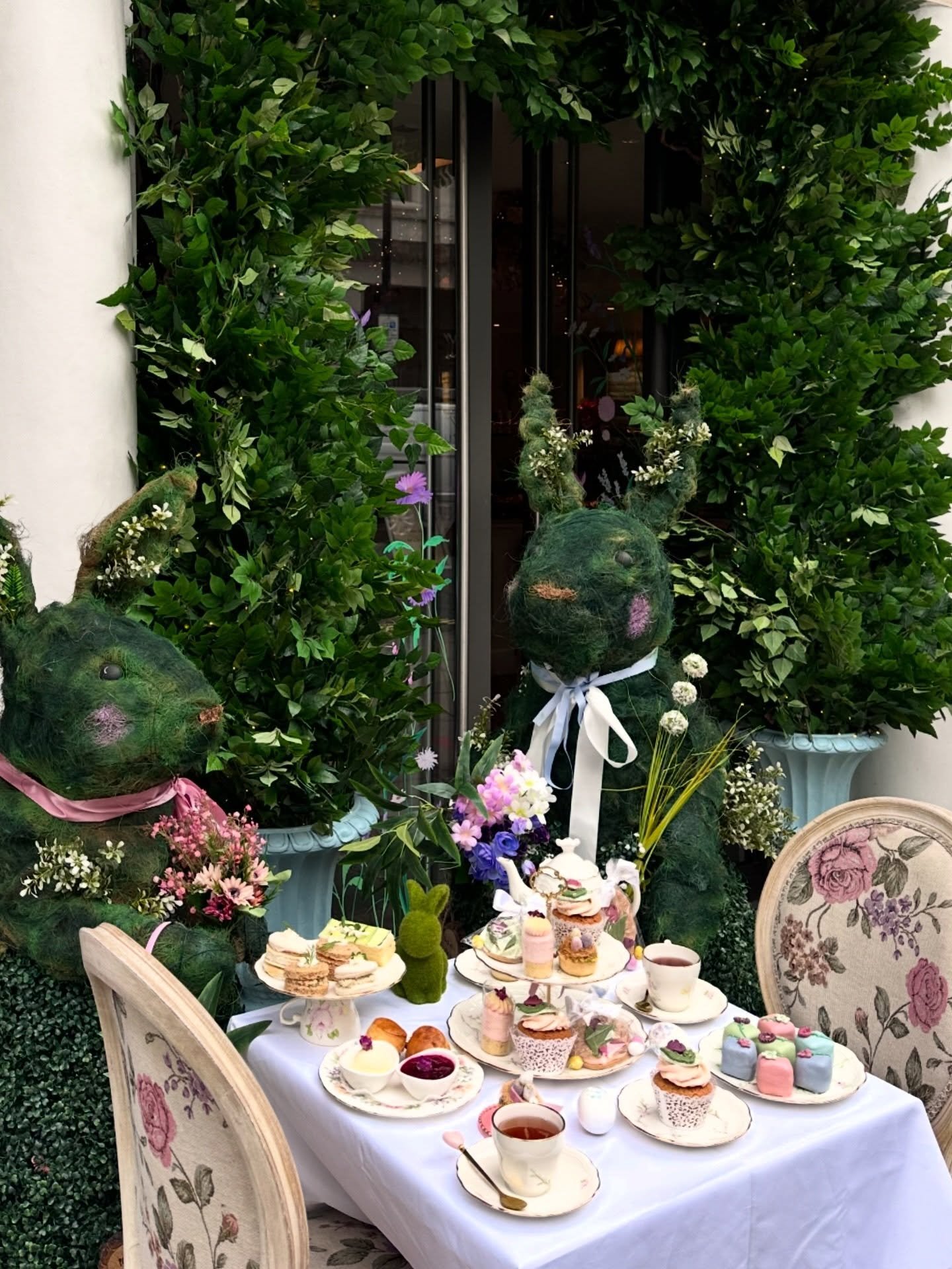 This Spring, our Mayfair Fait Maison is a vision in bloom. 🌸

From whimsical floral bunnies to exquisite Easter pastries and Om Waleed&rsquo;s signature afternoon teas, every detail captures the season&rsquo;s elegance and charm. 🍰🫖

#faitmaison #