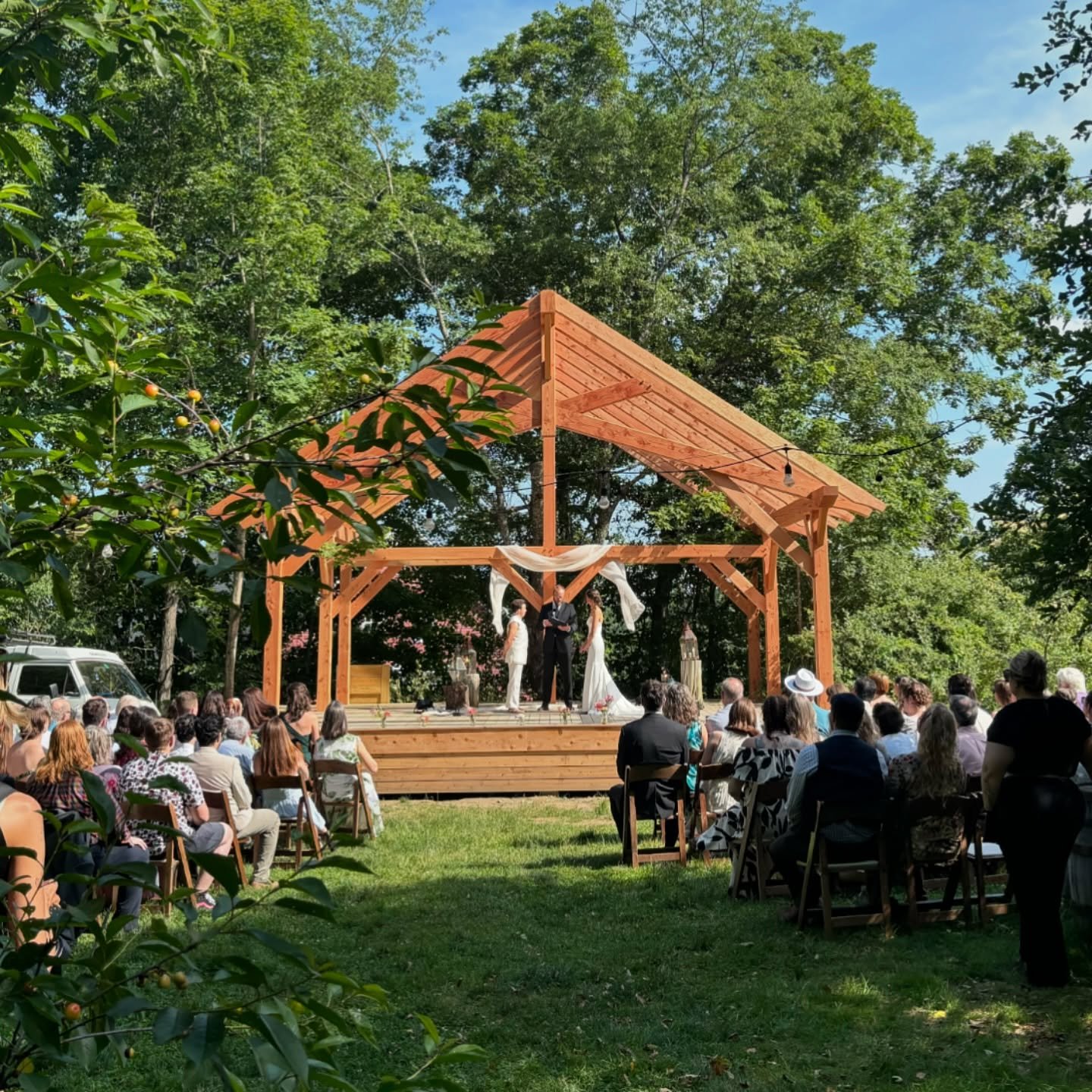 barn2.jpg
