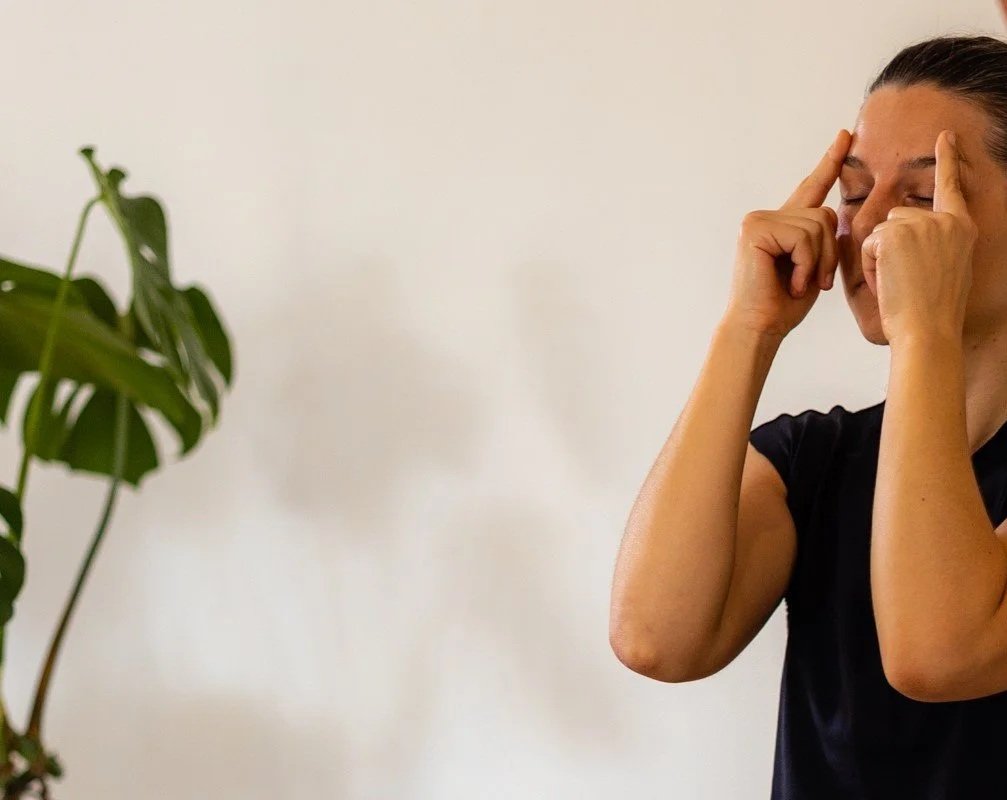 Séance guidée - yoga du visage thématique