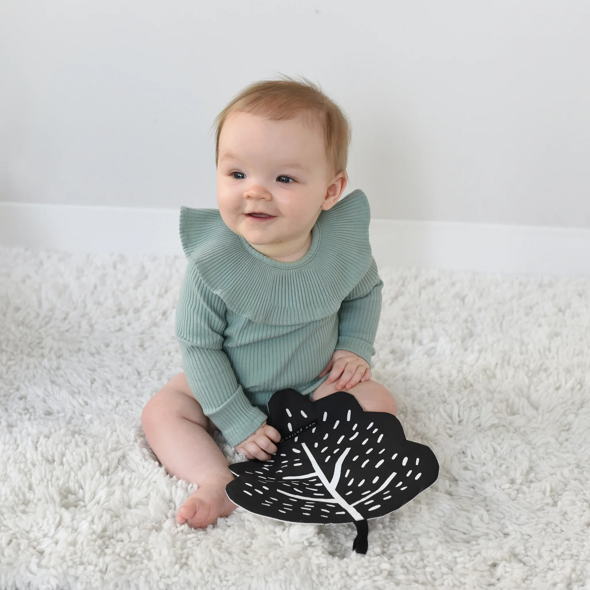 wee-gallery-organic-baby-crinkle-toy-6-month.webp