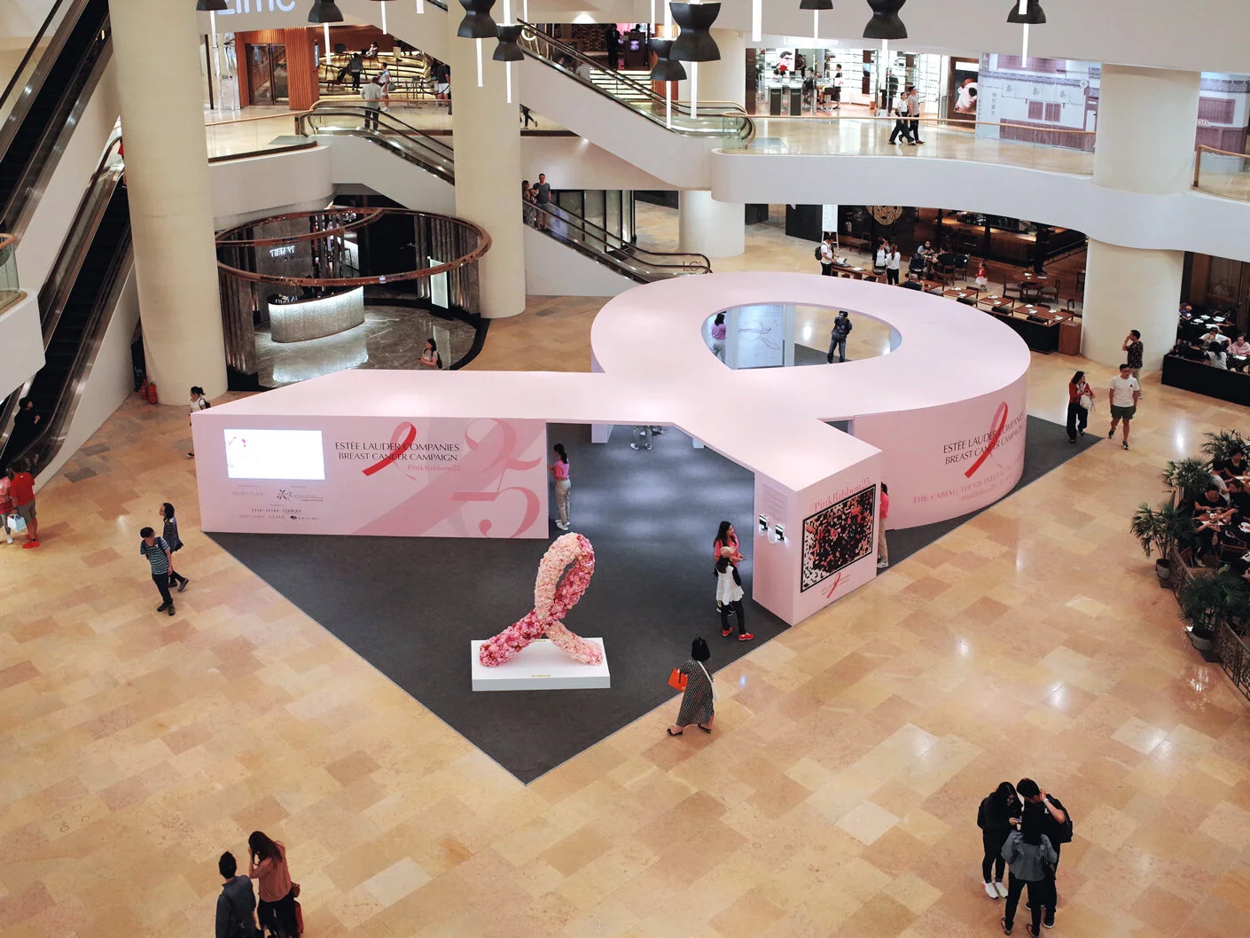 Estee-Lauder_1.jpg