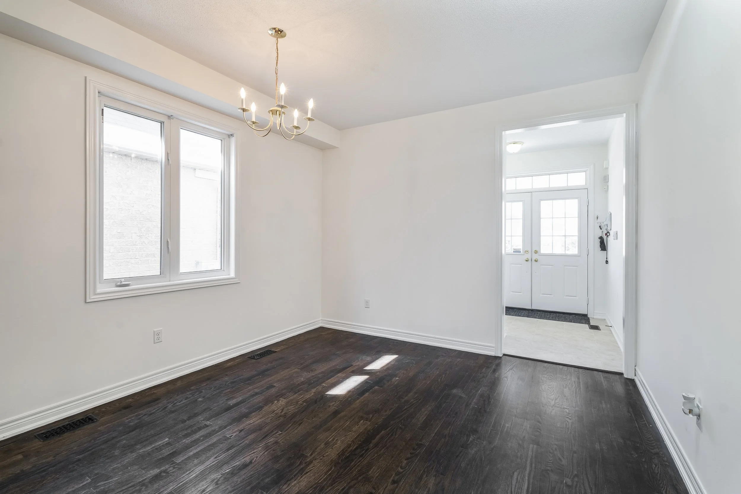 Frameless - 9 Constance St - 007.jpg