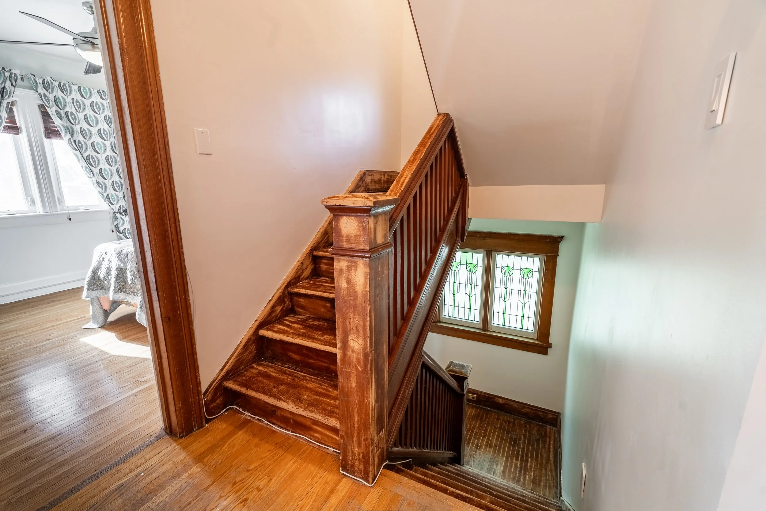 Framless - 6038 Main St - 032.jpg