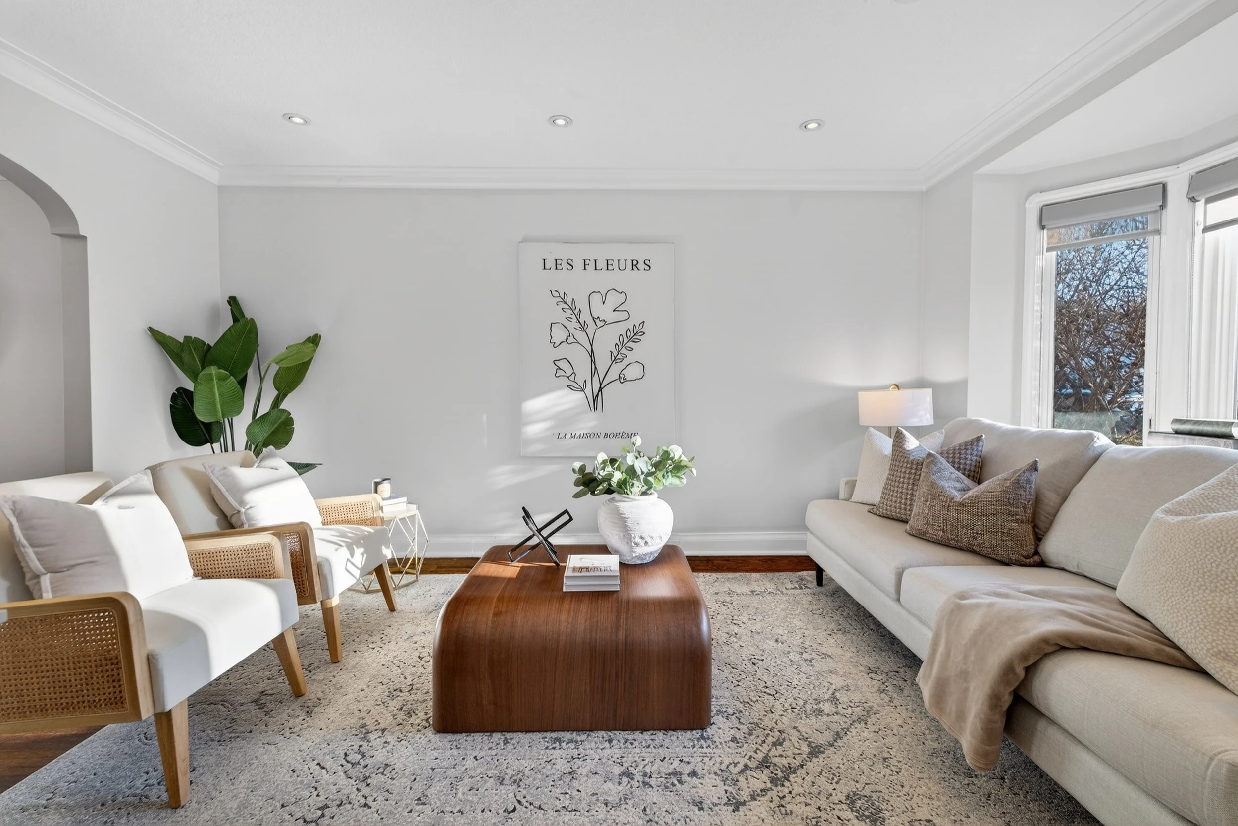 Frameless - 505 Sutherland -008.jpg