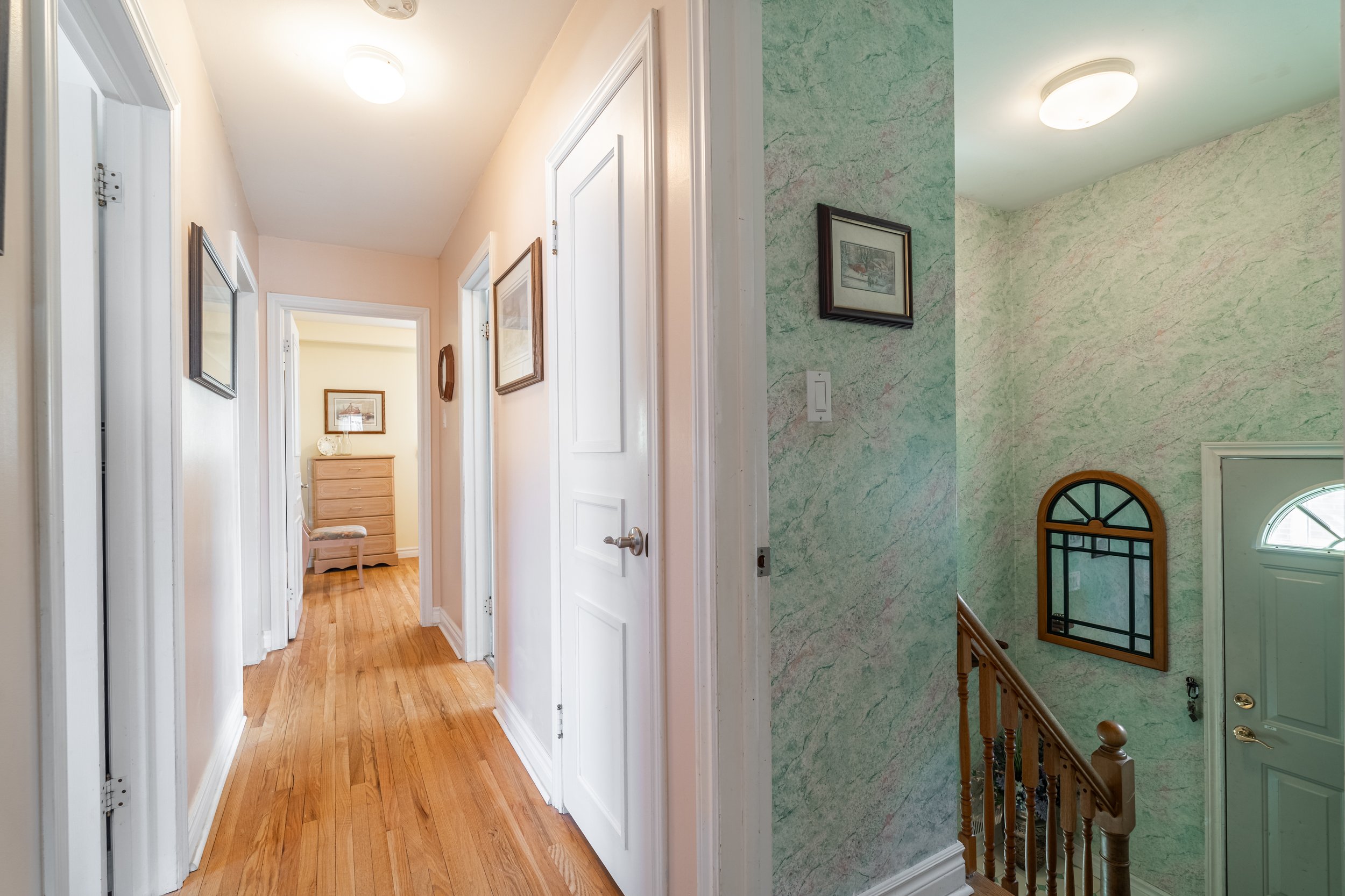 Frameless061-HDR.jpg