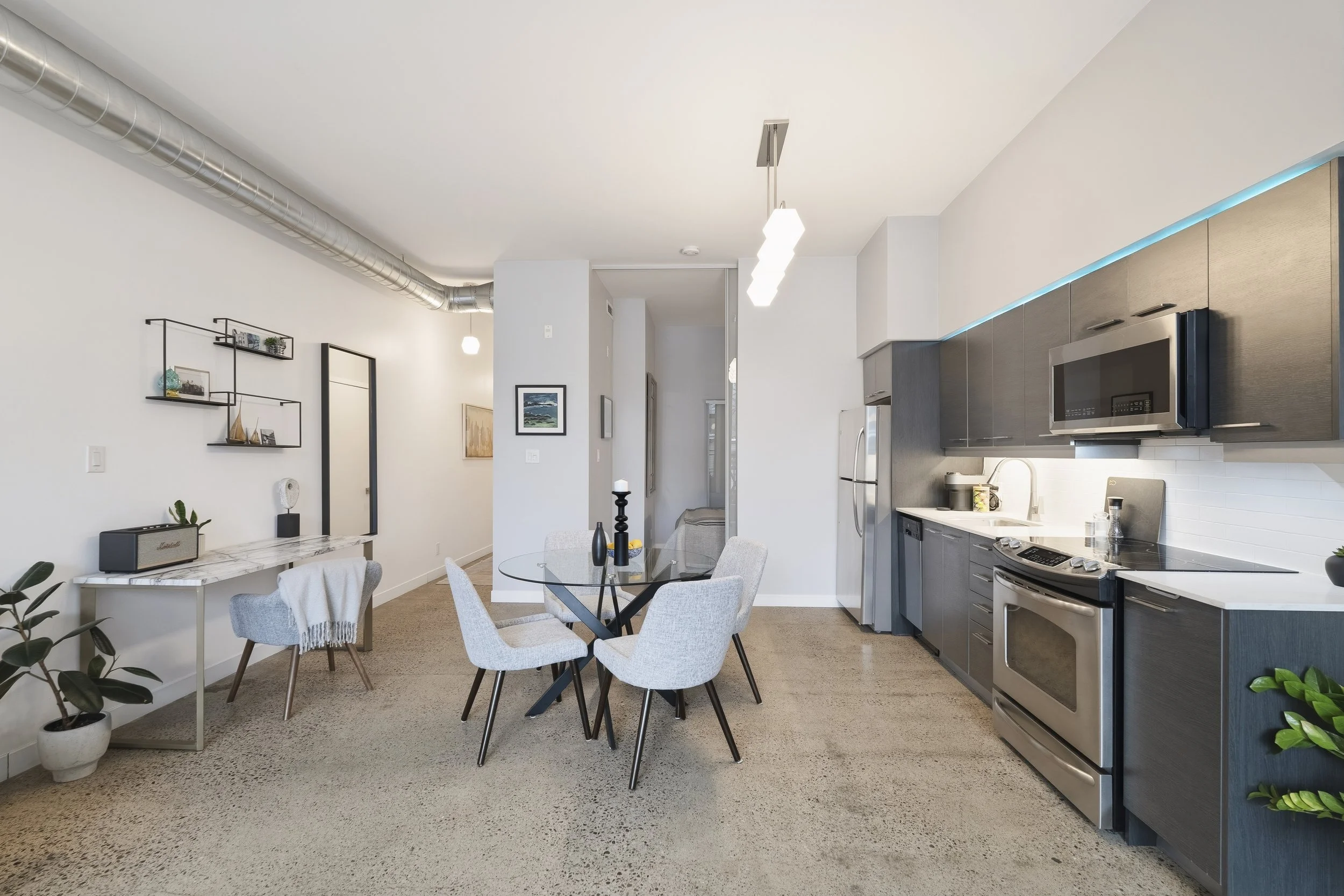 510 King St - 015.JPG