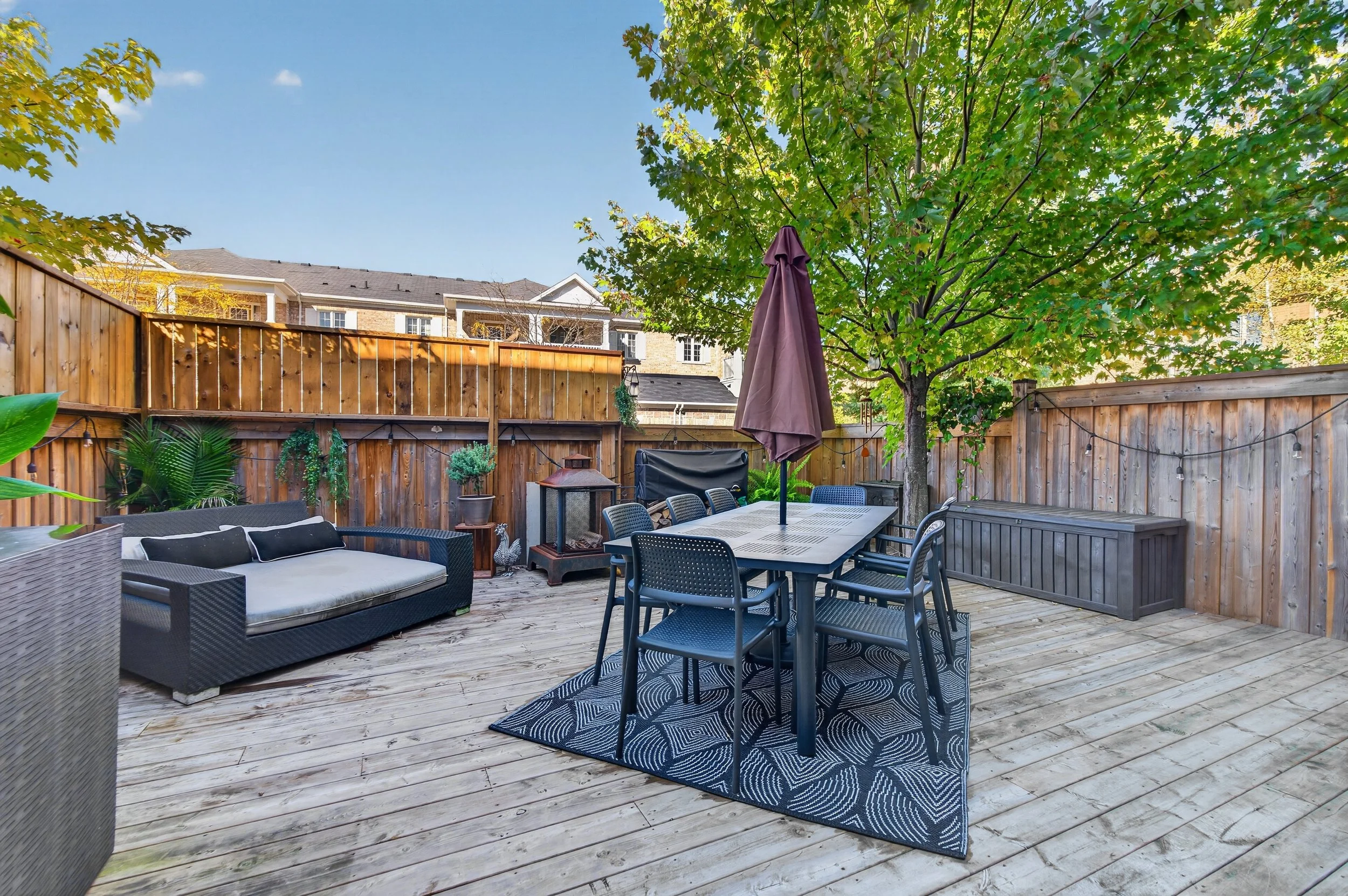 Frameless - 40 Lowther Ave - 067.jpg