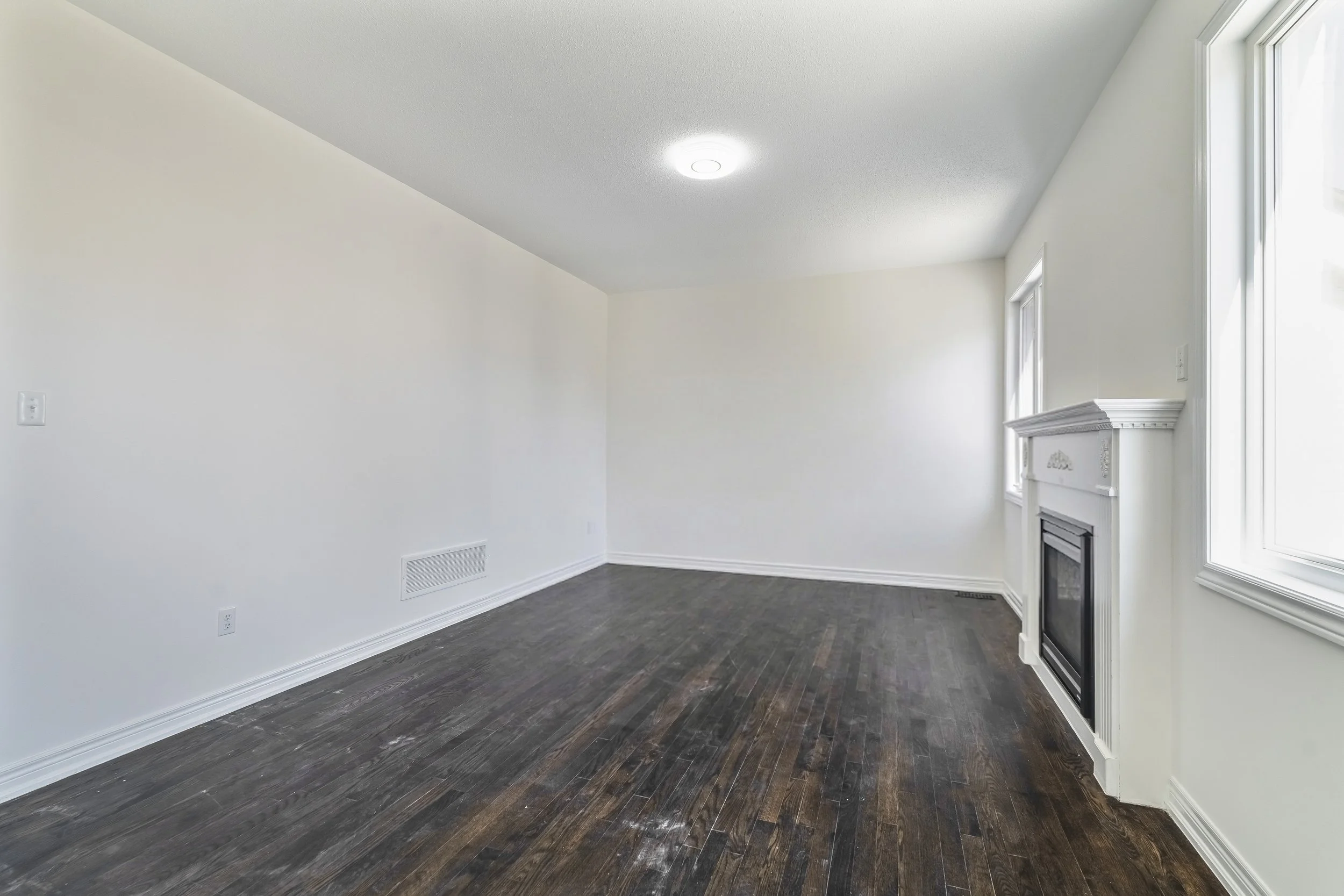 Frameless - 9 Constance St - 017.jpg