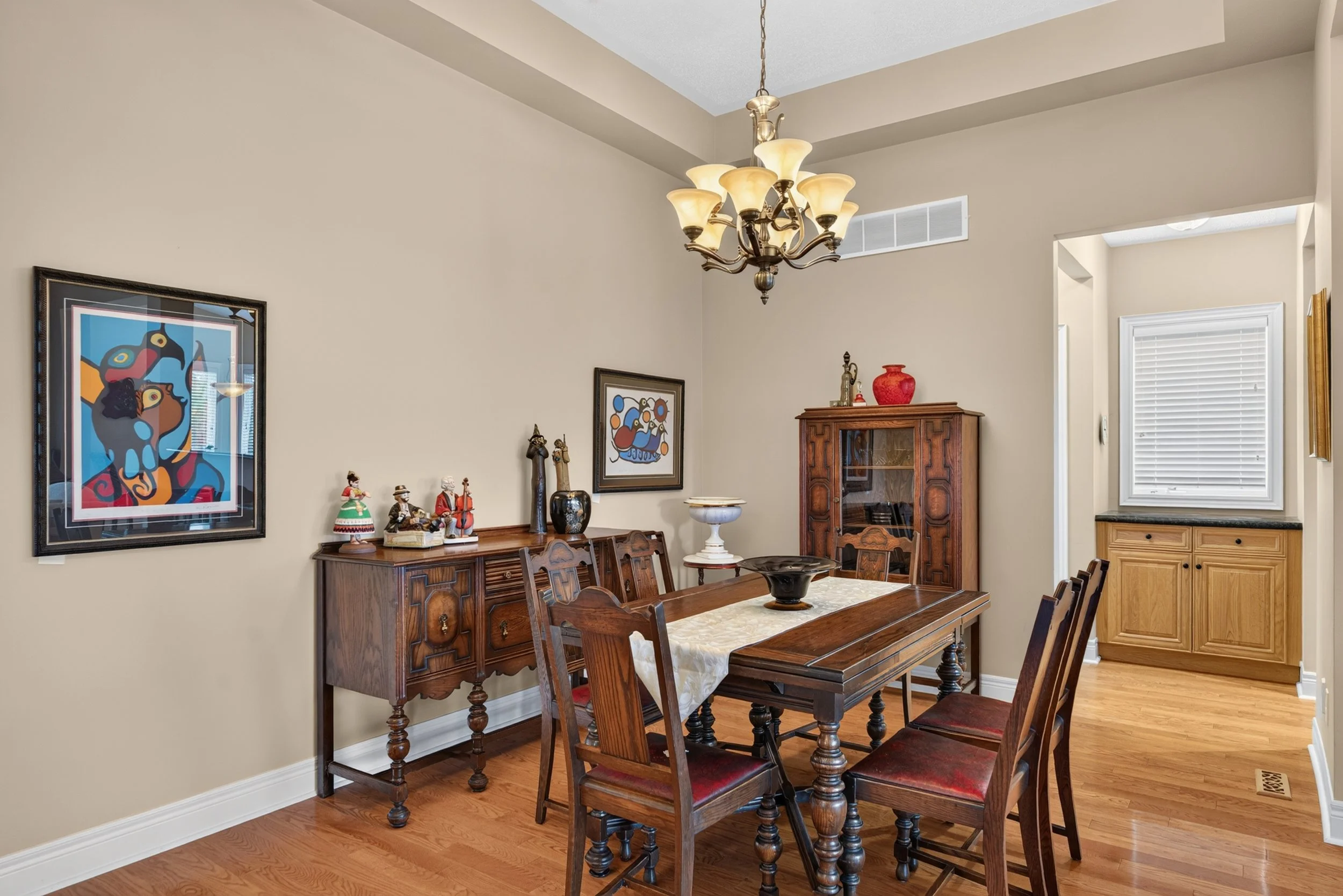 Frameless - 76 McDermott Trail - 012.jpg
