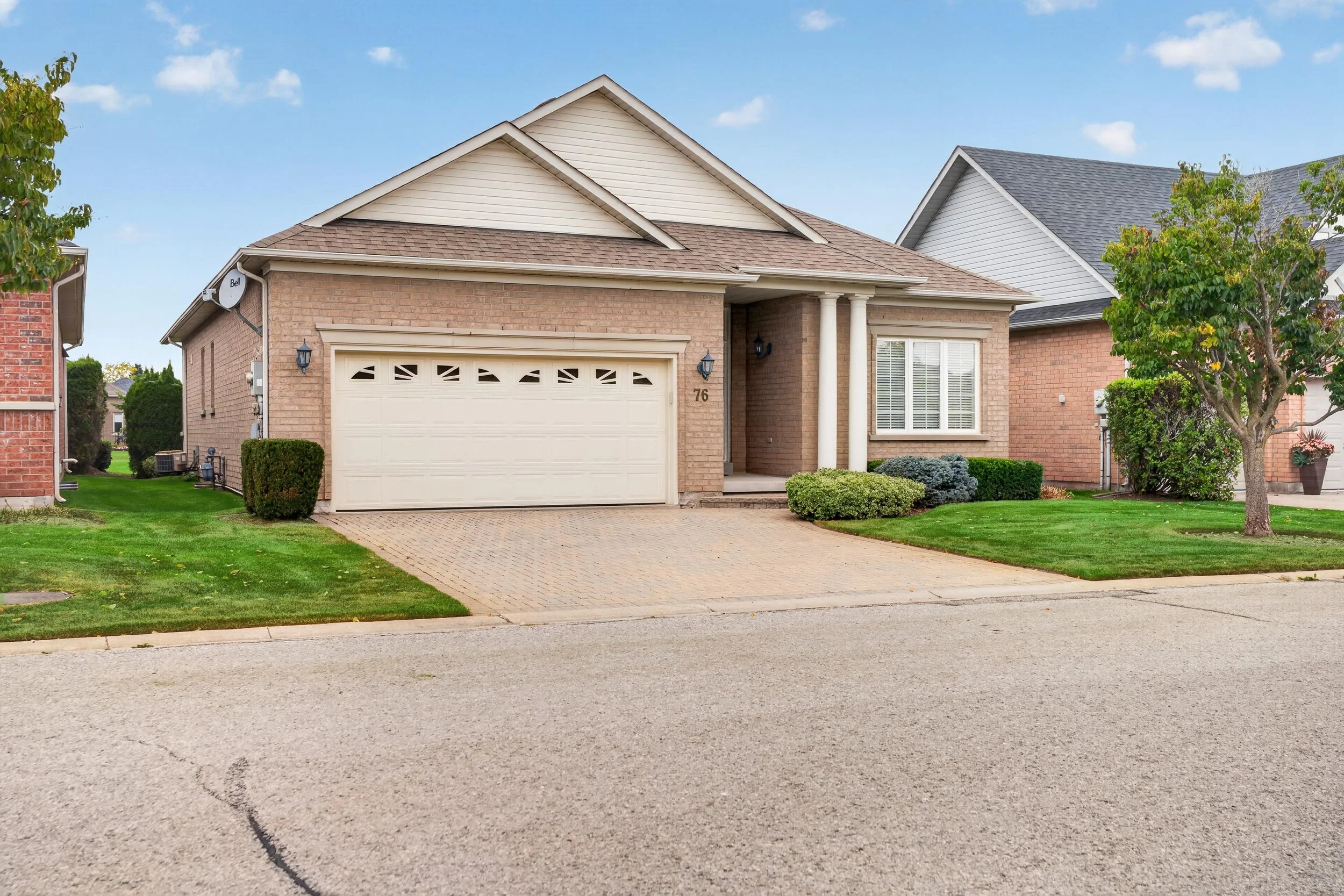 Frameless - 76 McDermott Trail - 001.jpg