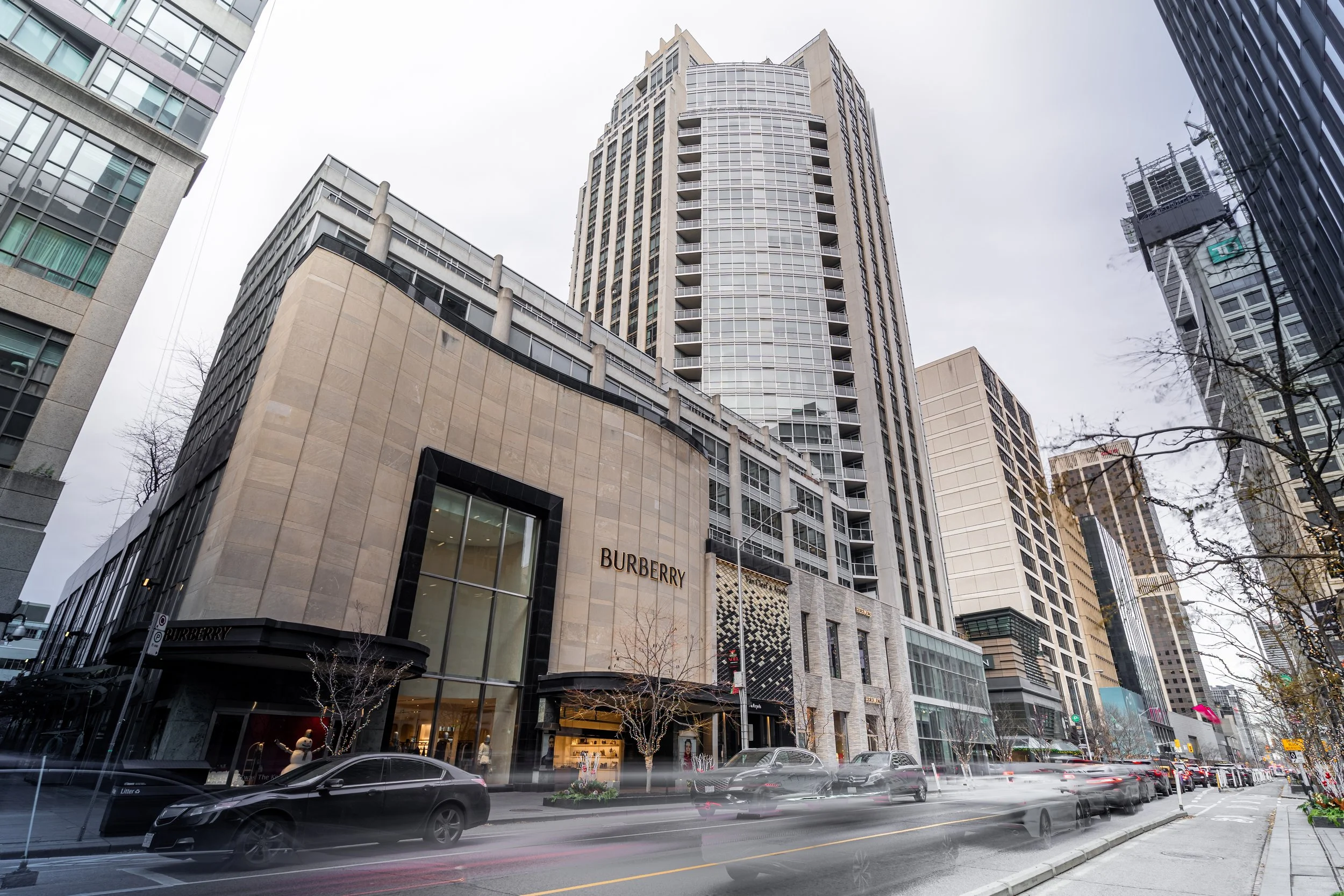 U1403  10 Bellair St, Toronto - 002.jpg