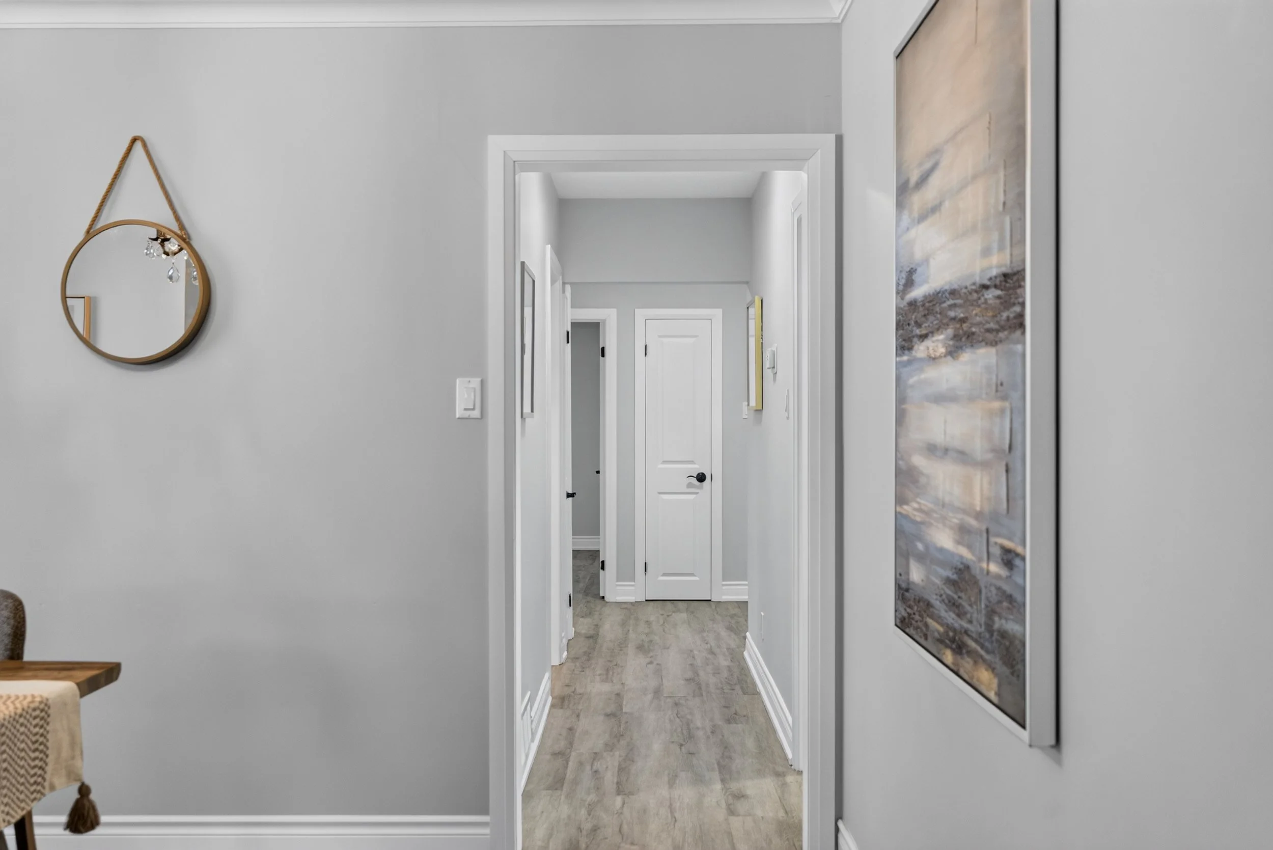 Frameless - 3 Minstrel Dr - 023.jpg