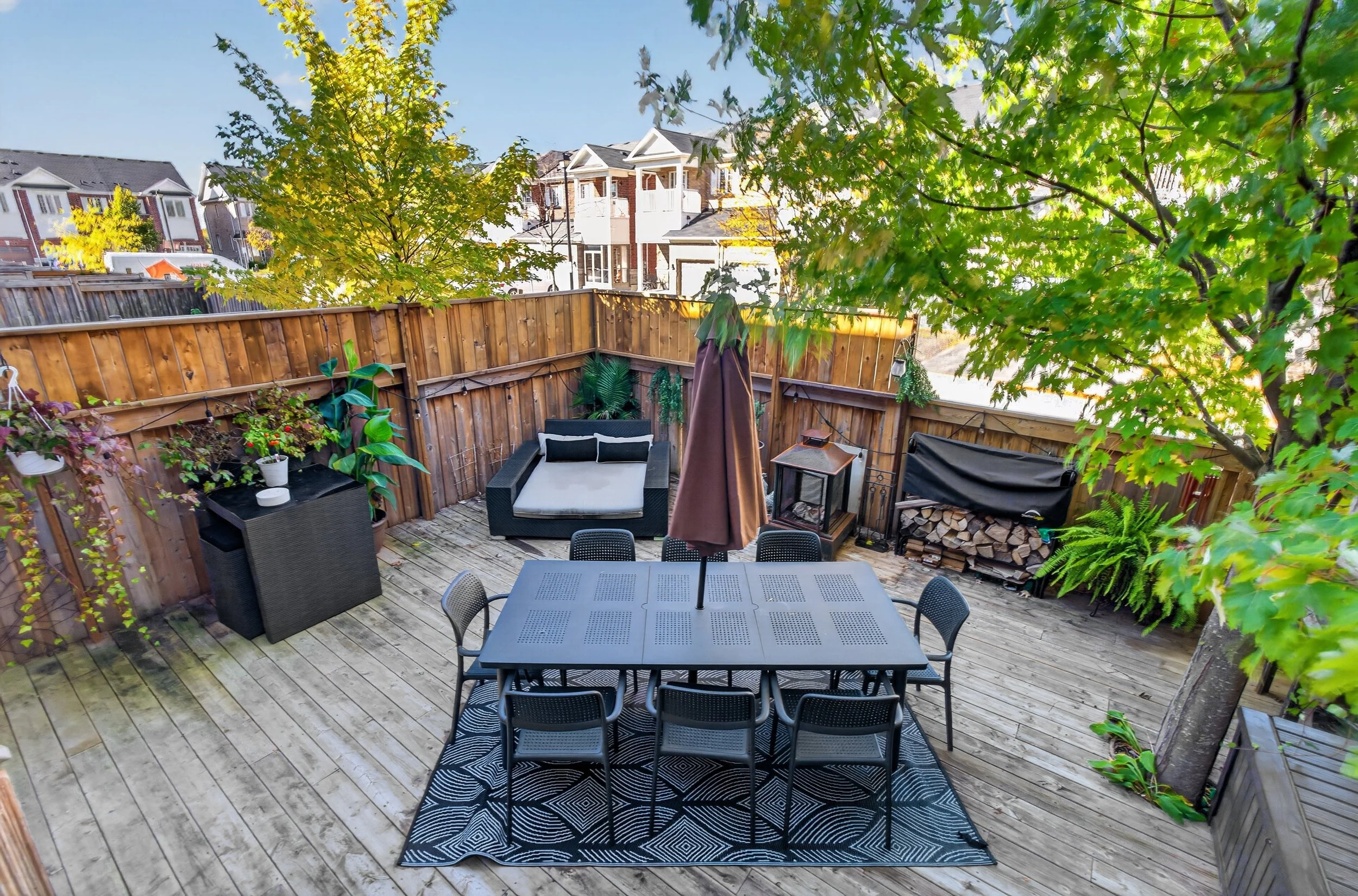 Frameless - 40 Lowther Ave - 066.jpg