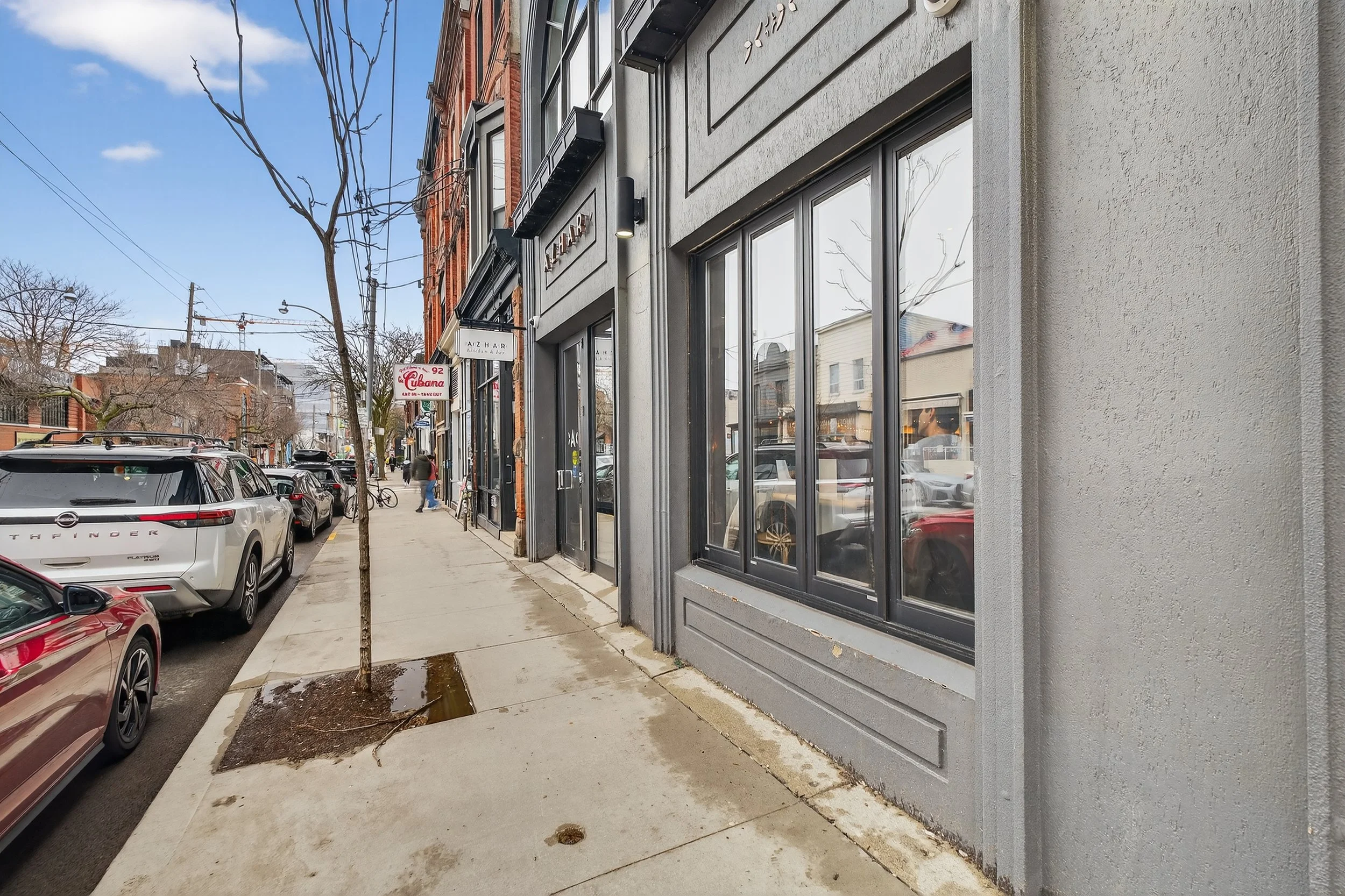 Frameless - 322 109 Ossington Ave -  029.jpg