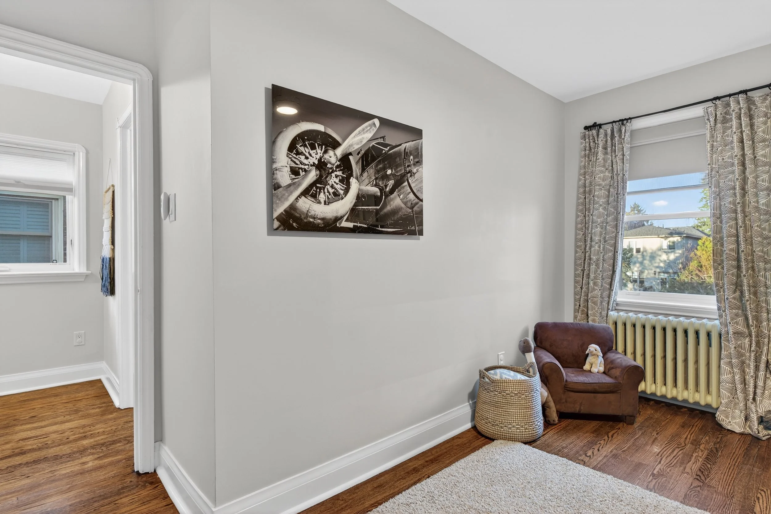 Frameless - 505 Sutherland -032.jpg