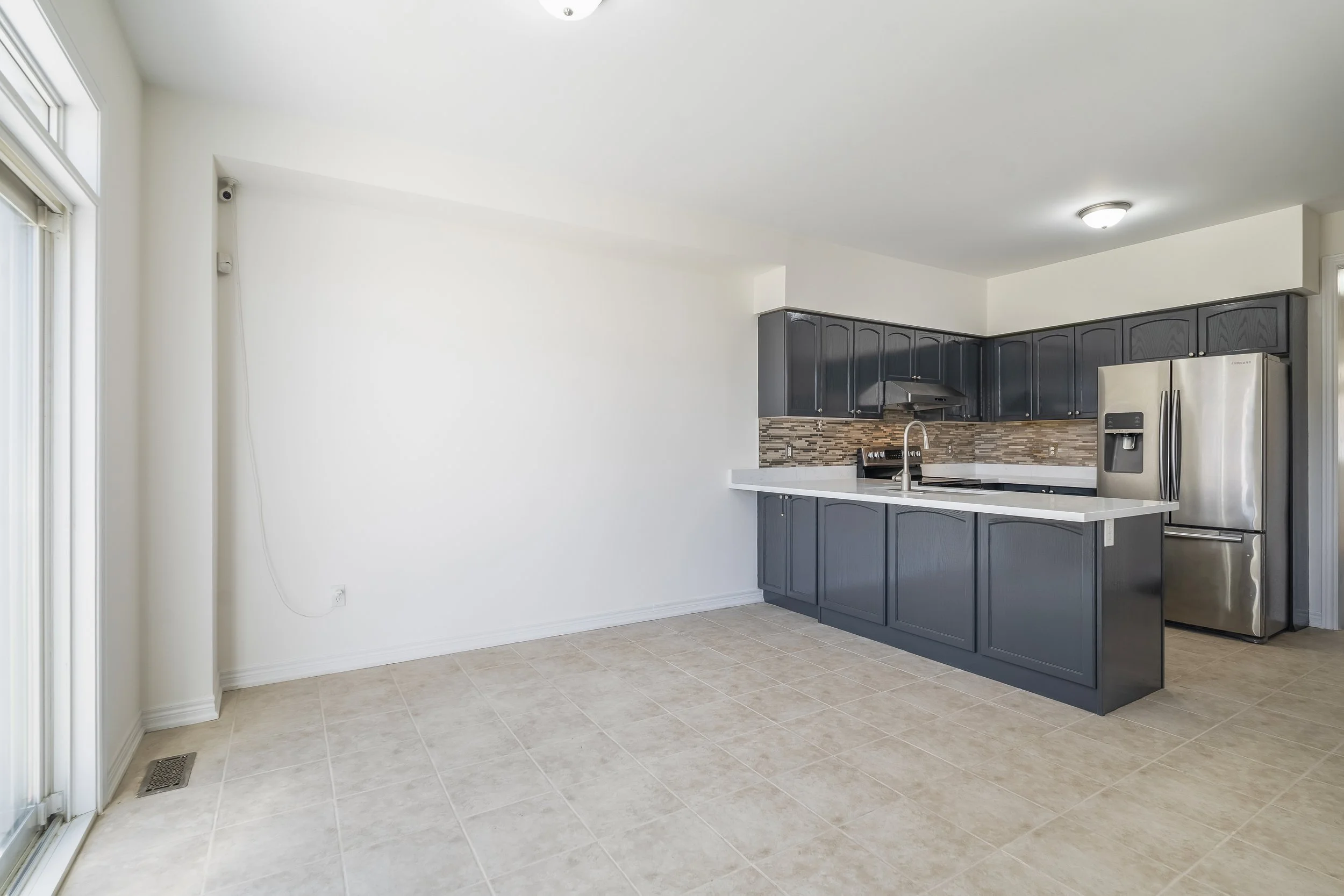 Frameless - 9 Constance St - 014.jpg