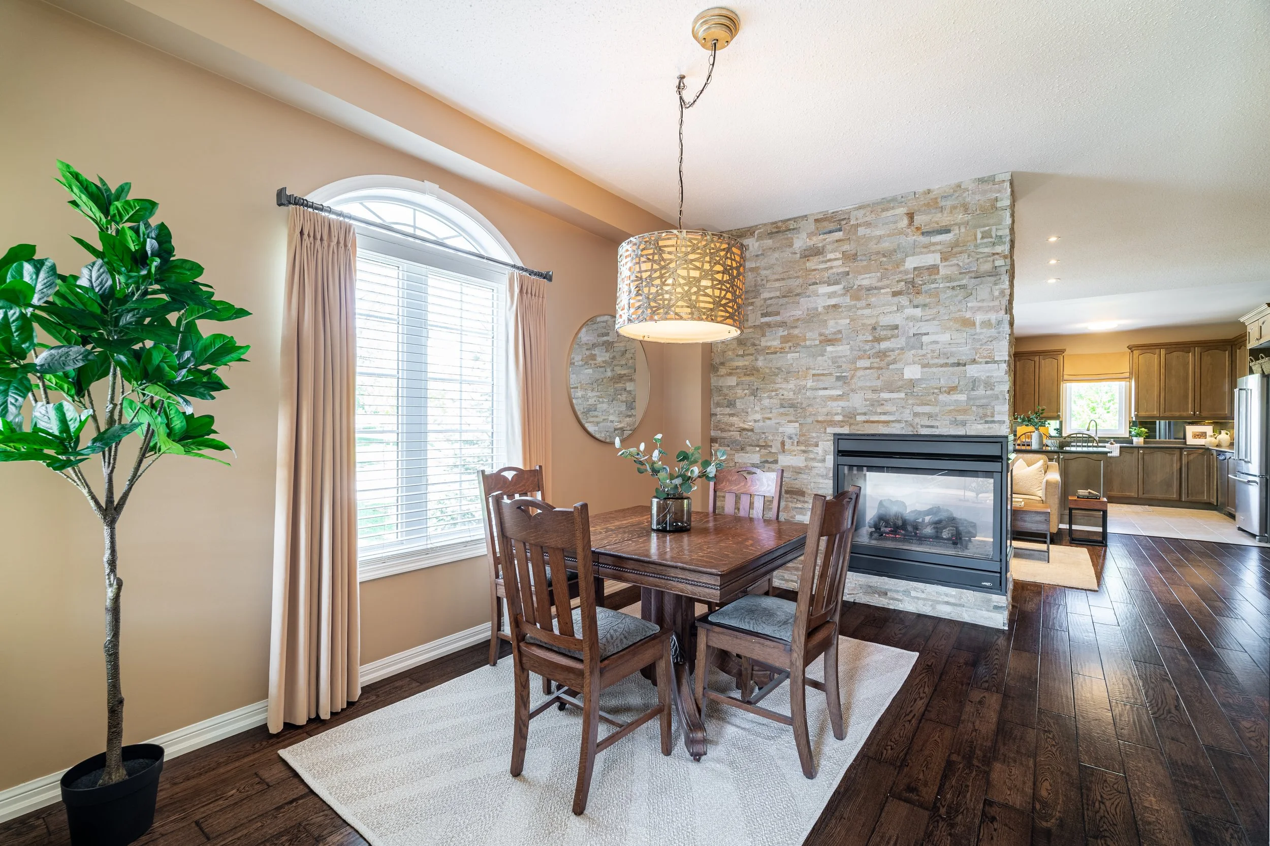 Frameless - 55 Meadow's End - 011.jpg