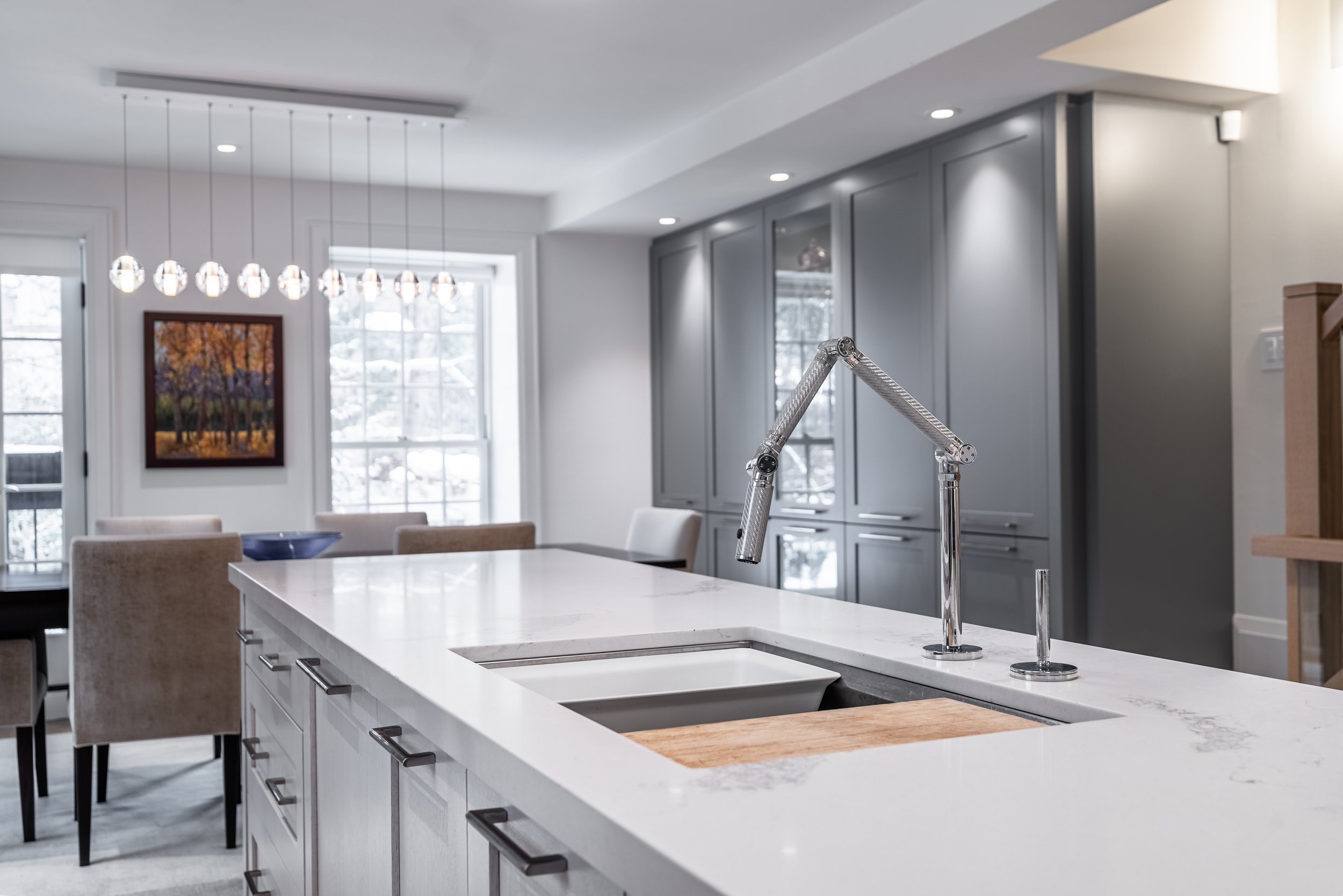 Frameless - 94 Cresent Rd - 006.jpg