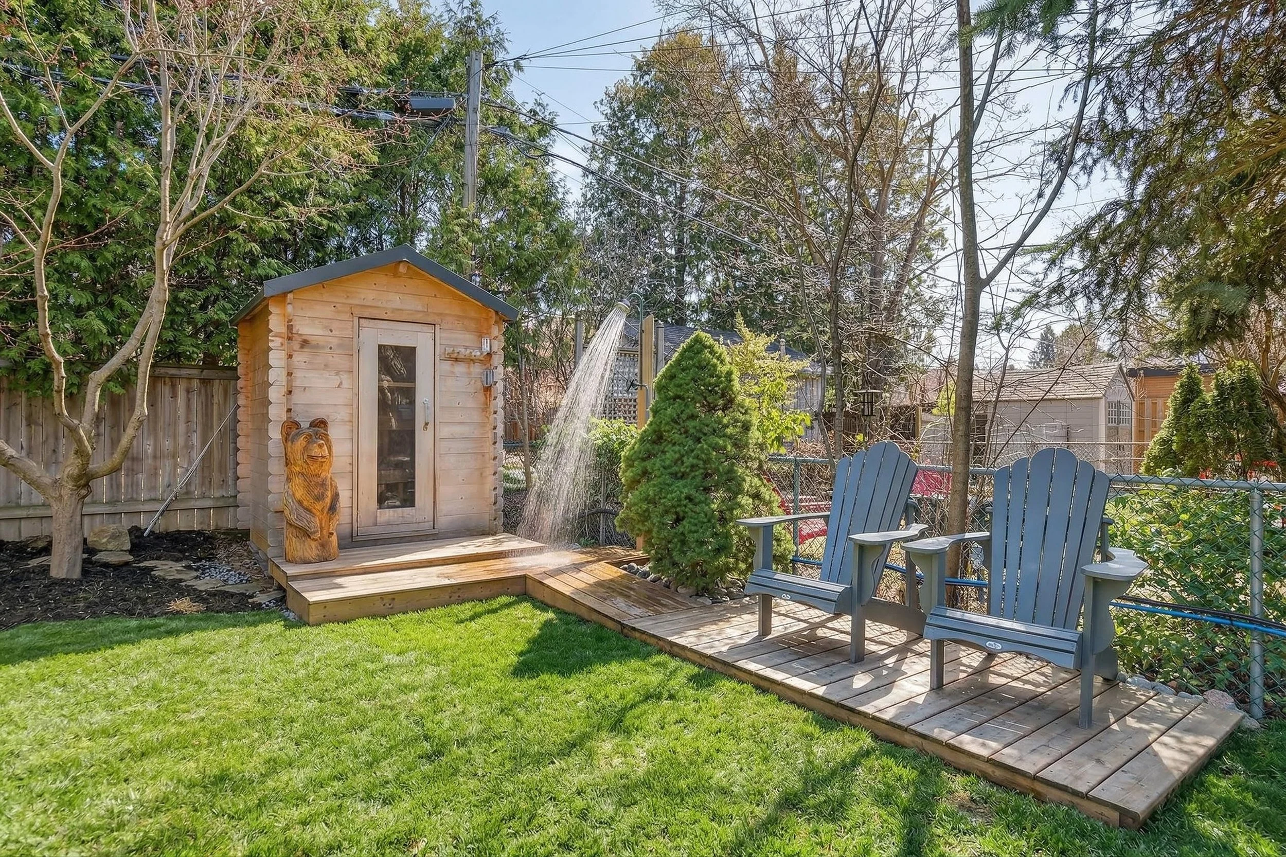 Frameless - 505 Sutherland -050.jpg