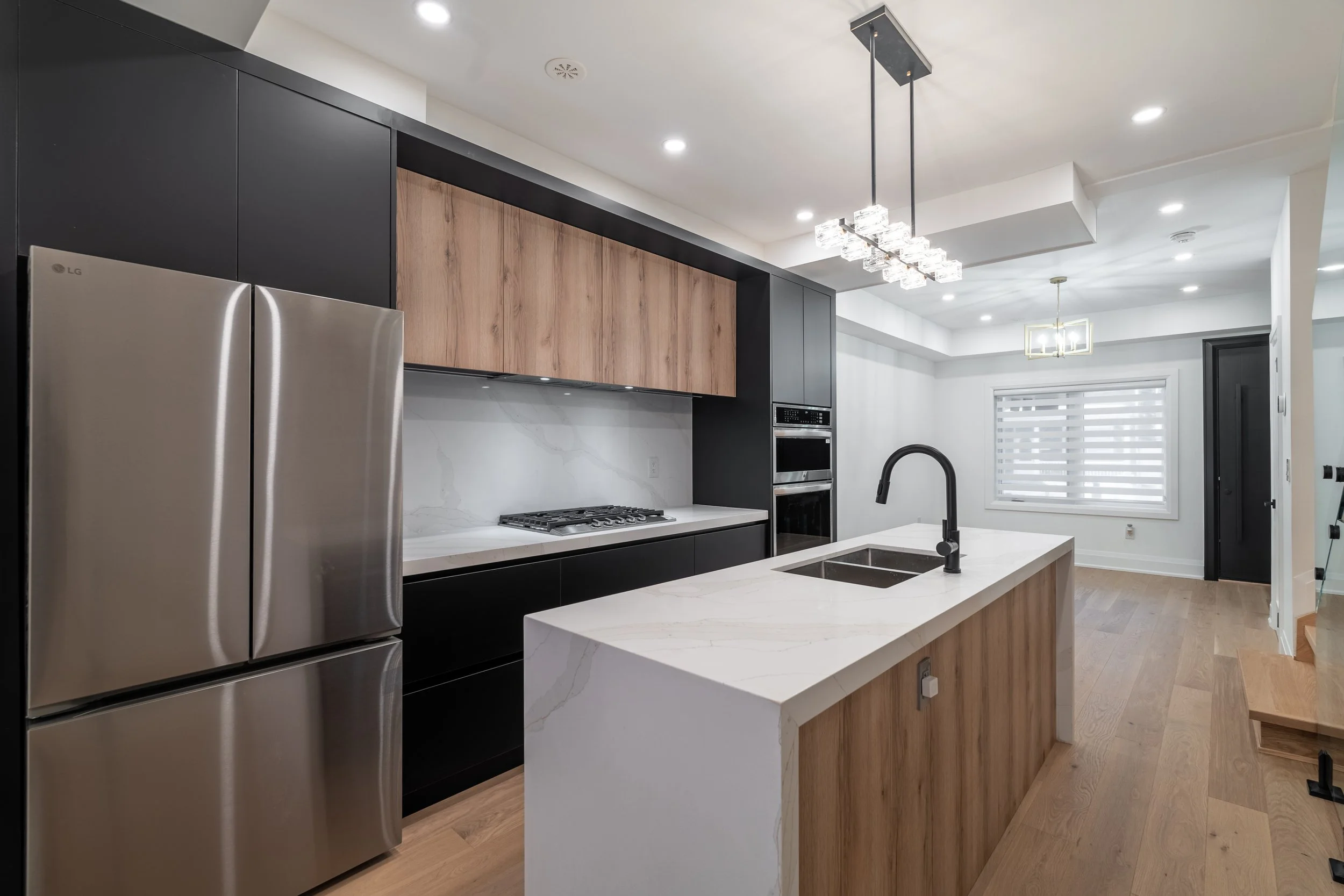 Frameless - 283 Euclid Ave - 016.jpg