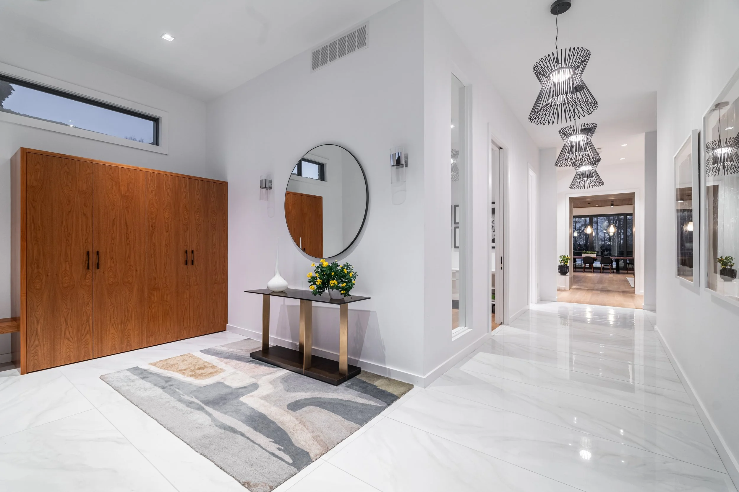 134 Rykert Cres - 008.jpg