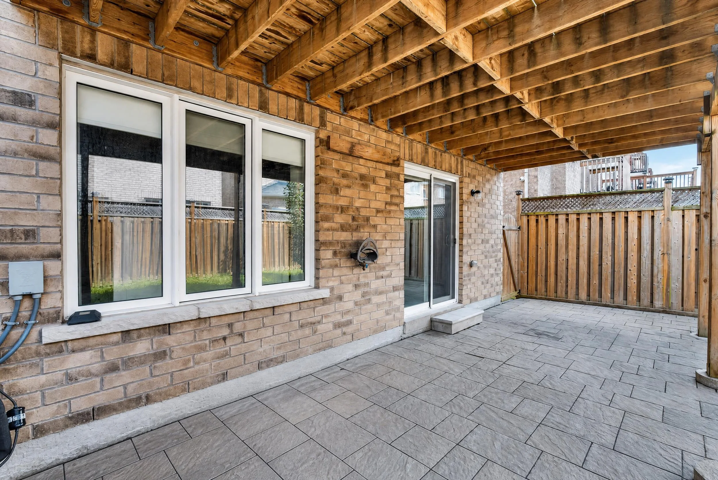 Frameless - 1548 Winville Rd - 044.jpg