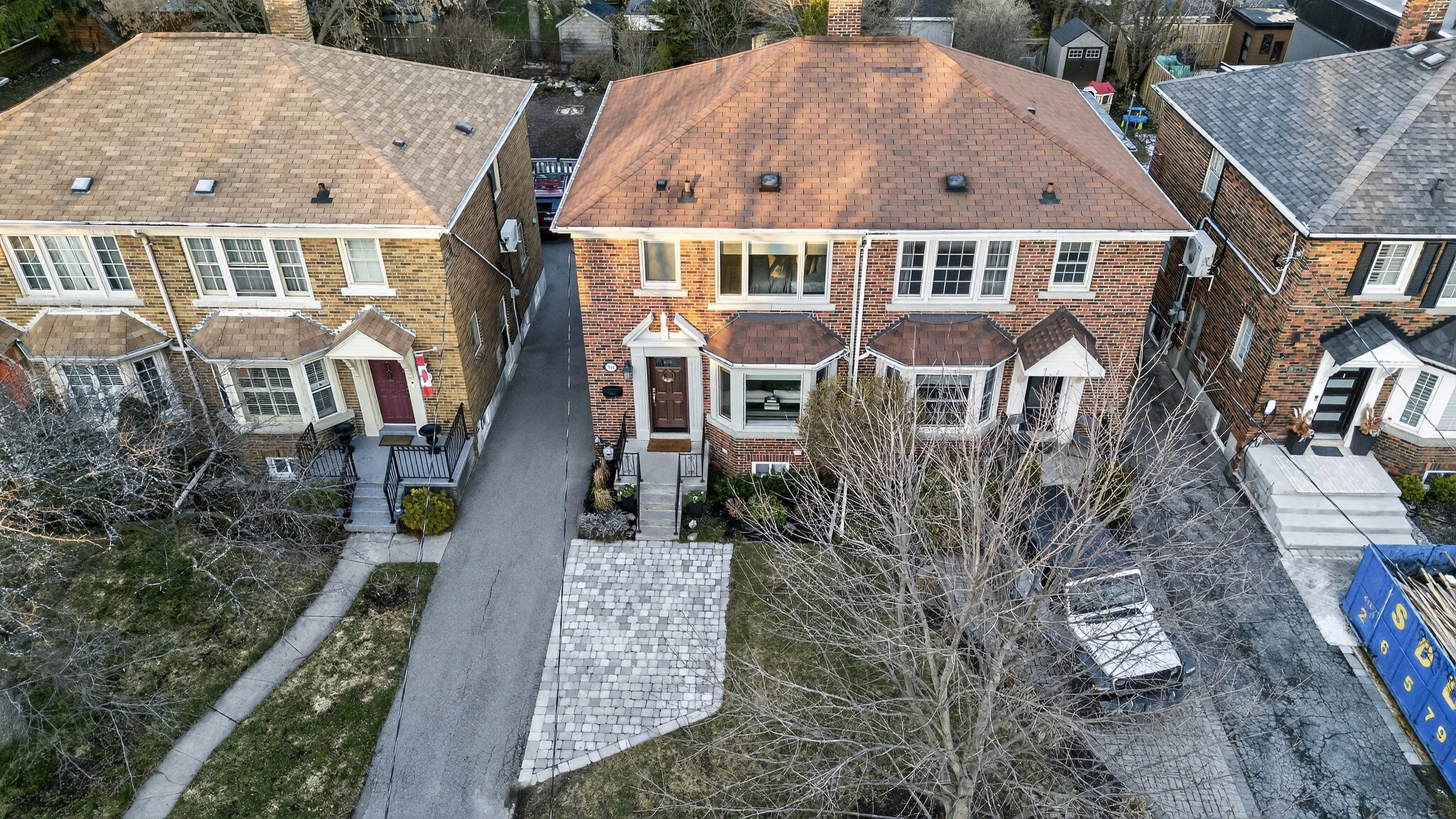 Frameless - 505 Sutherland -056.jpg