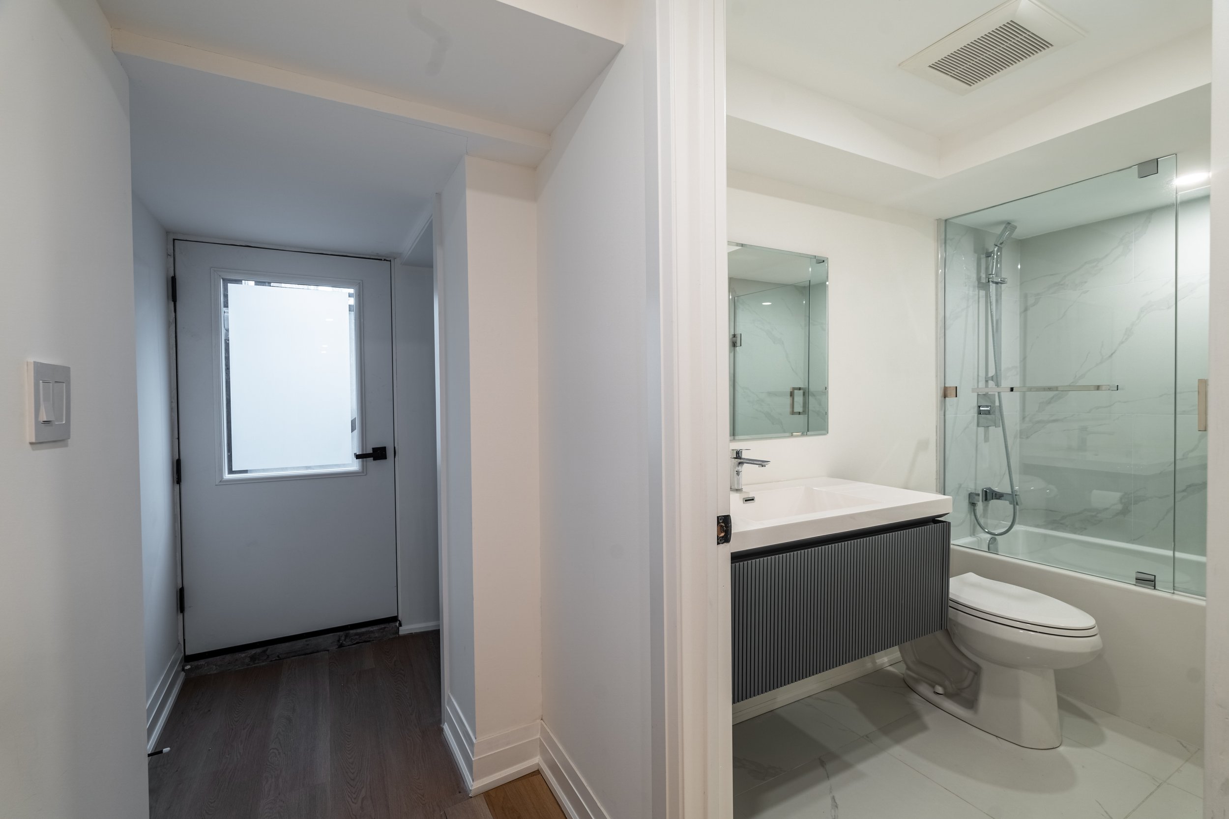 Frameless - 283 Euclid Ave - 046.jpg