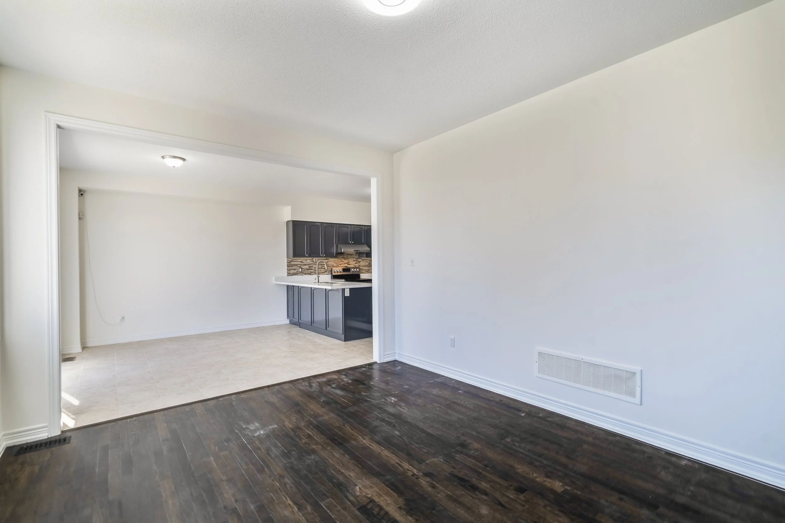 Frameless - 9 Constance St - 015.jpg