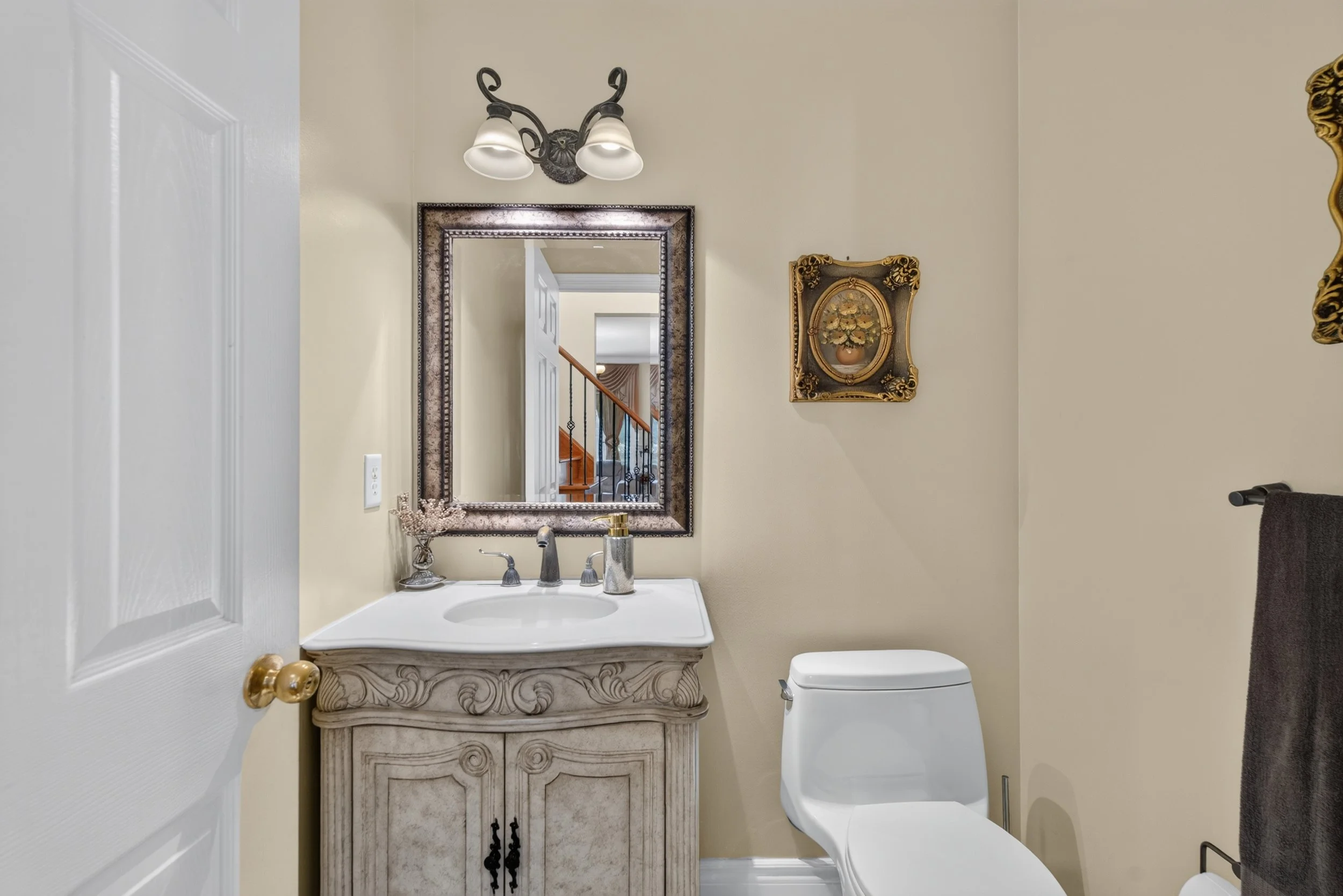 Frameless - 106 Wood Rim Dr - 025.jpg