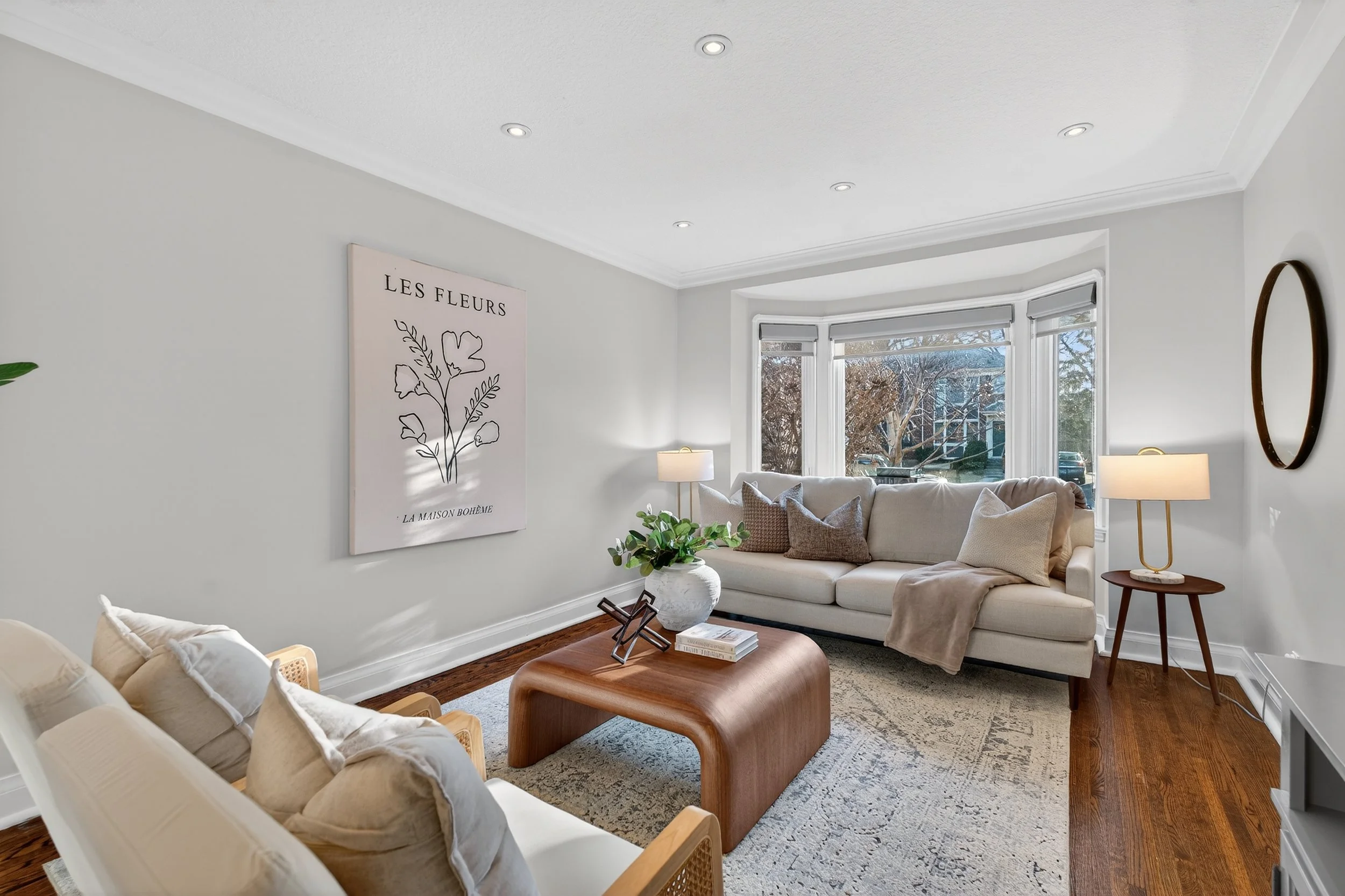 Frameless - 505 Sutherland -010.jpg