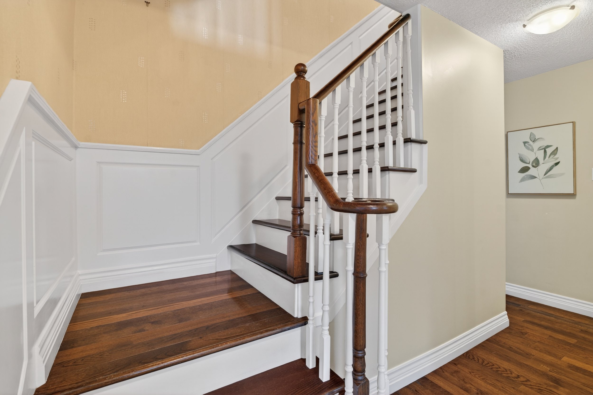 Frameless - 12 Patterson Cres - 029.jpg