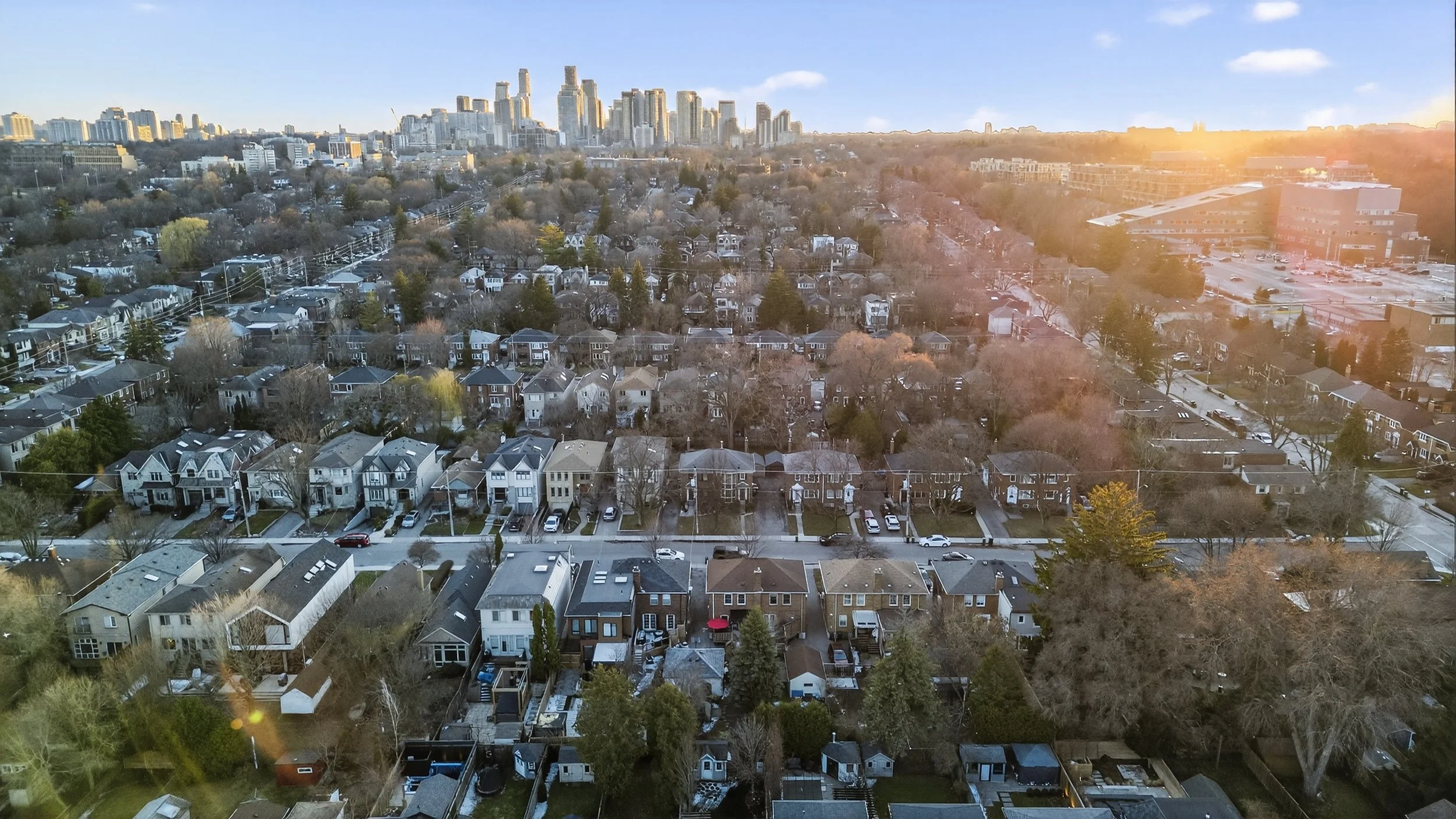 Frameless - 505 Sutherland -065.jpg