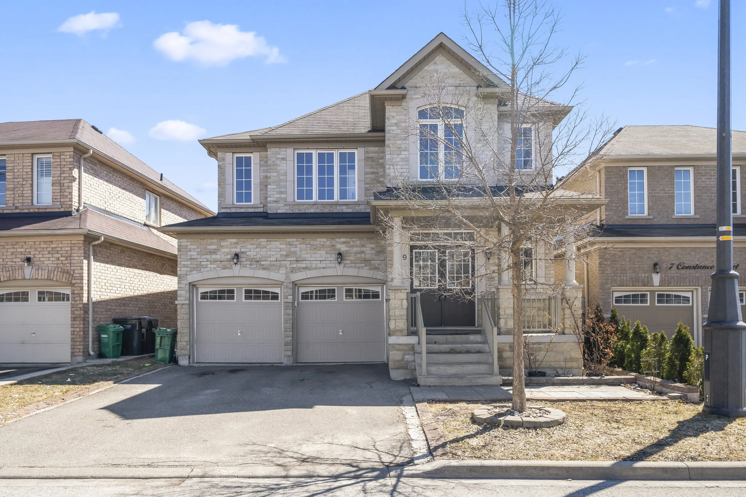 Frameless - 9 Constance St - 002.jpg