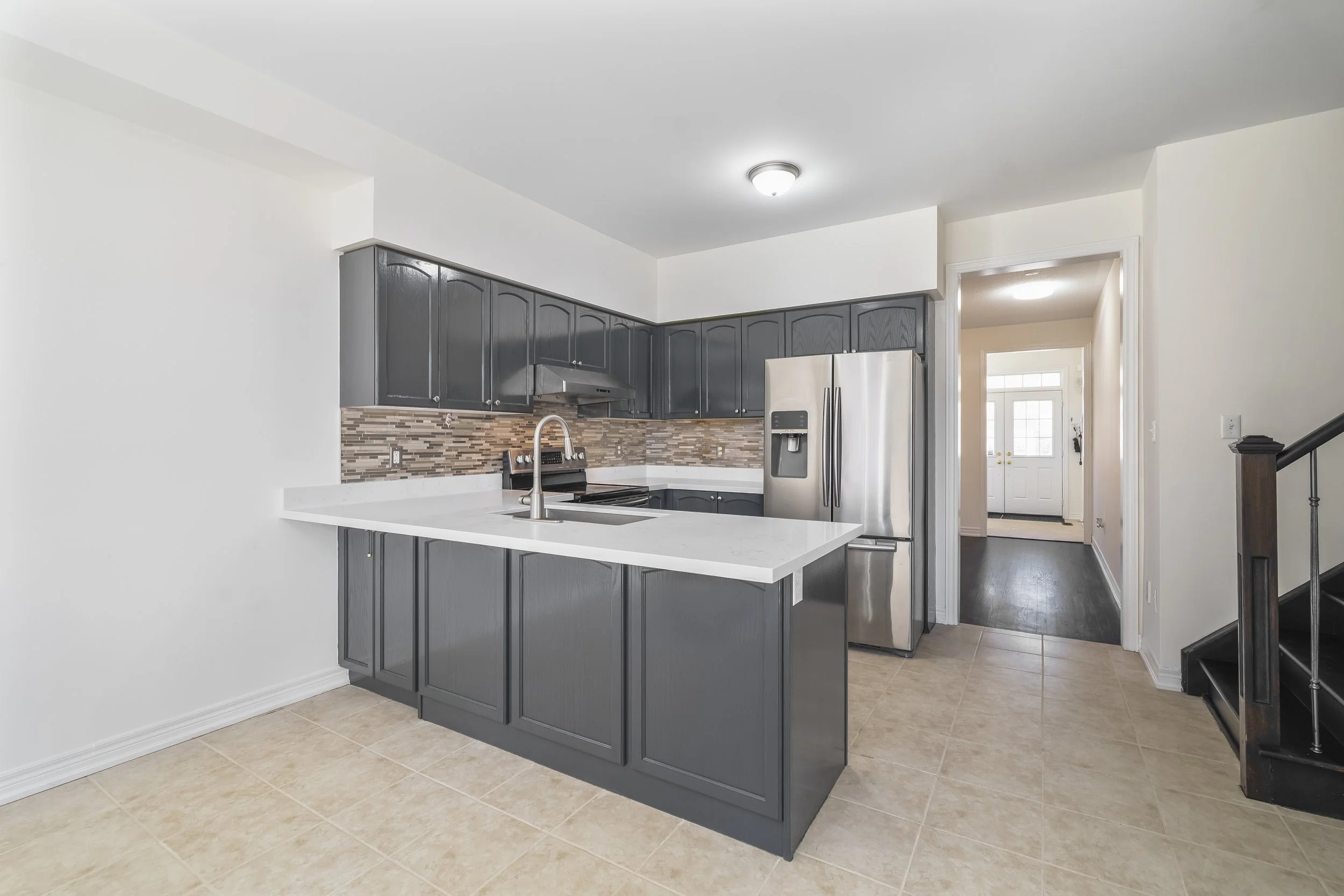 Frameless - 9 Constance St - 010.jpg