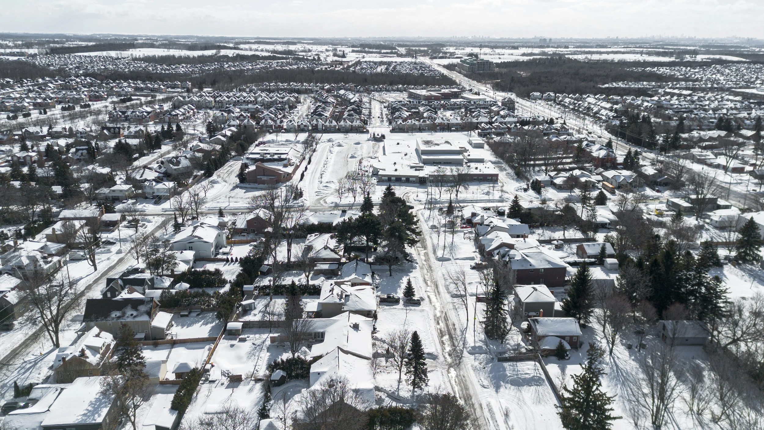 Framless - 6038 Main St - 070.jpg